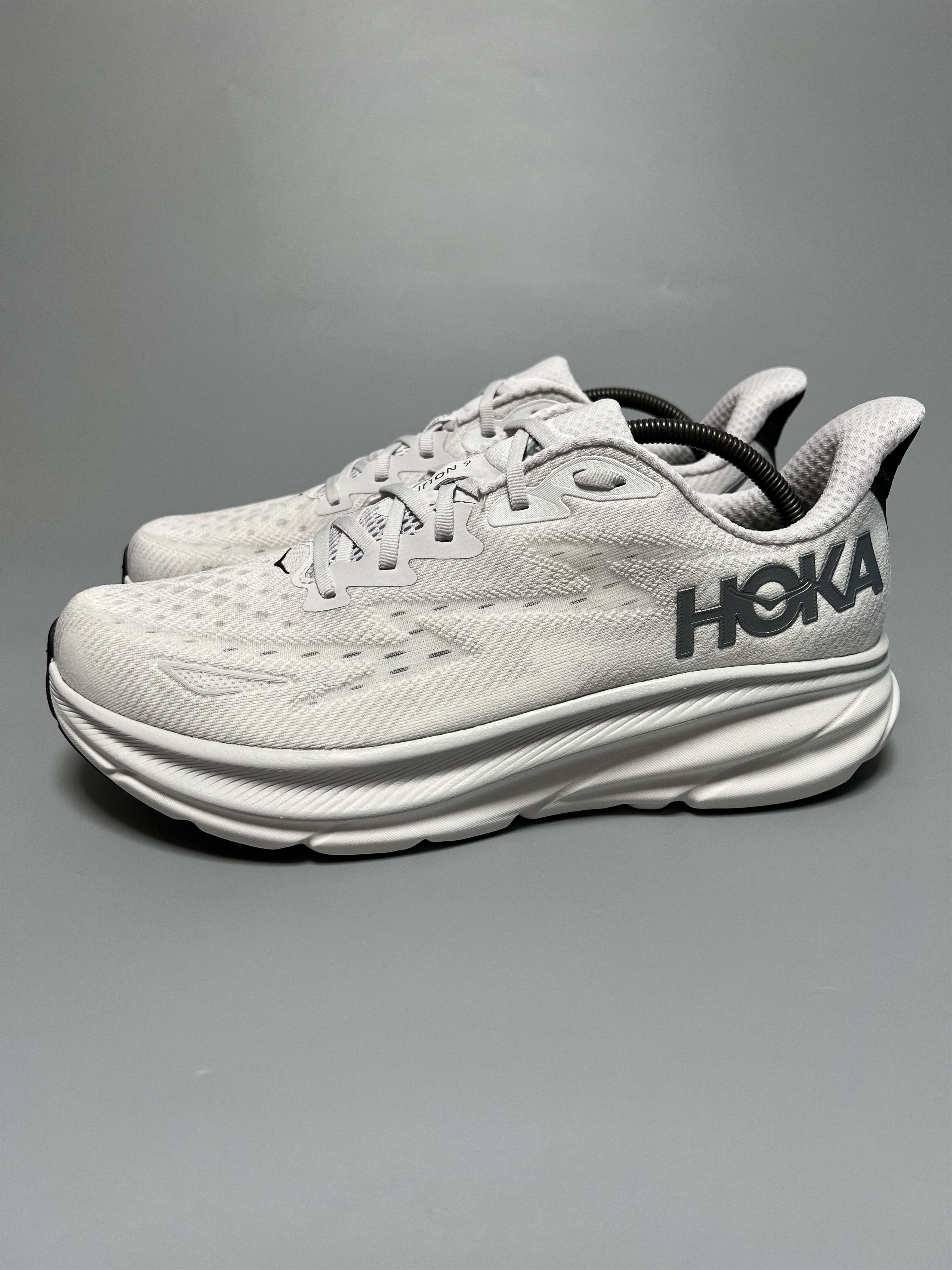 Hoka 12 EE Hoka One One Clifton 9 Wide Running Shoes Walking Gym Size US 12 / EU 45 - 1 Thumbnail