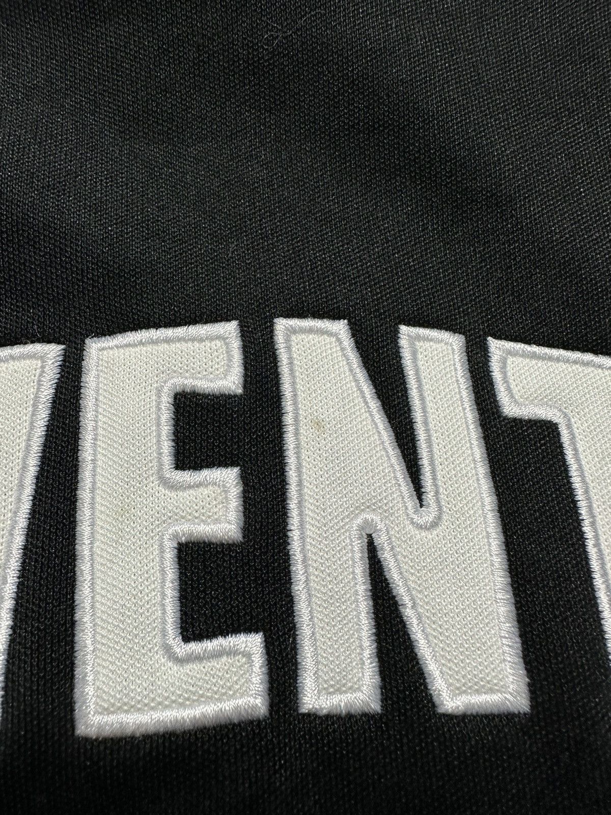 Adidas × Vintage Vintage Juventus Track Top Jacket Football Training 2000s Size US L / EU 52-54 / 3 - 4 Thumbnail