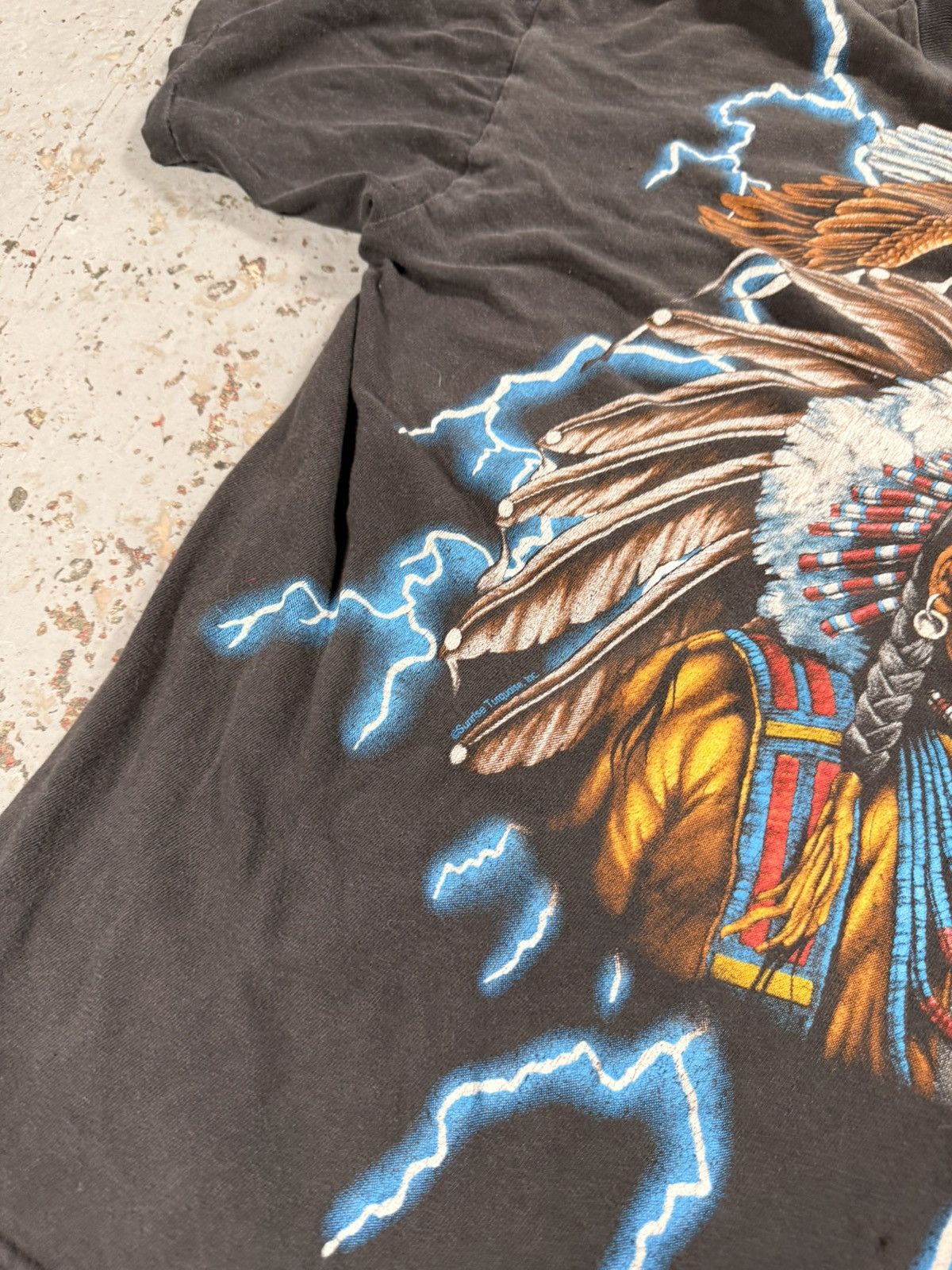 Other American Thunder Lightning Native Faded Tee Size US L / EU 52-54 / 3 - 5 Thumbnail