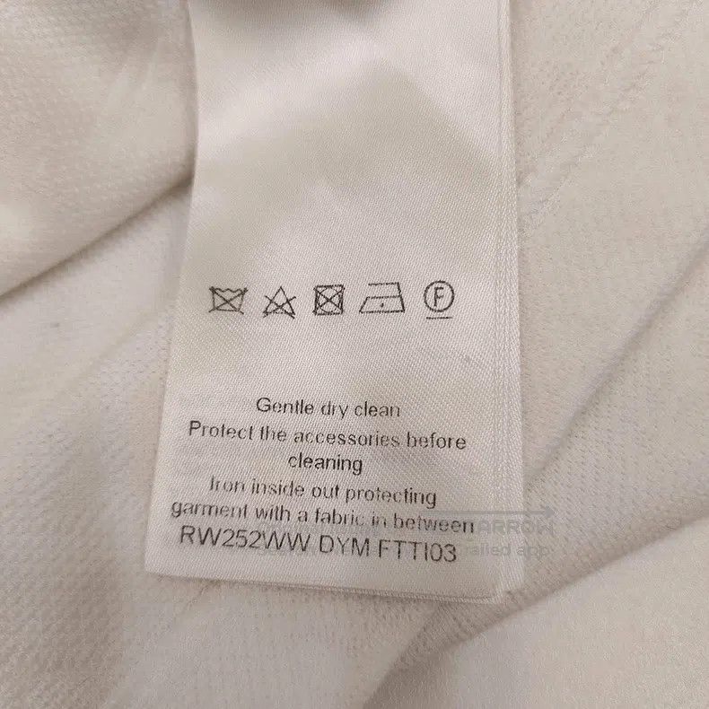 Louis Vuitton Louis Vuitton 25 White Full Print Gold Button Polo Shirt Size US S / EU 44-46 / 1 - 3 Thumbnail