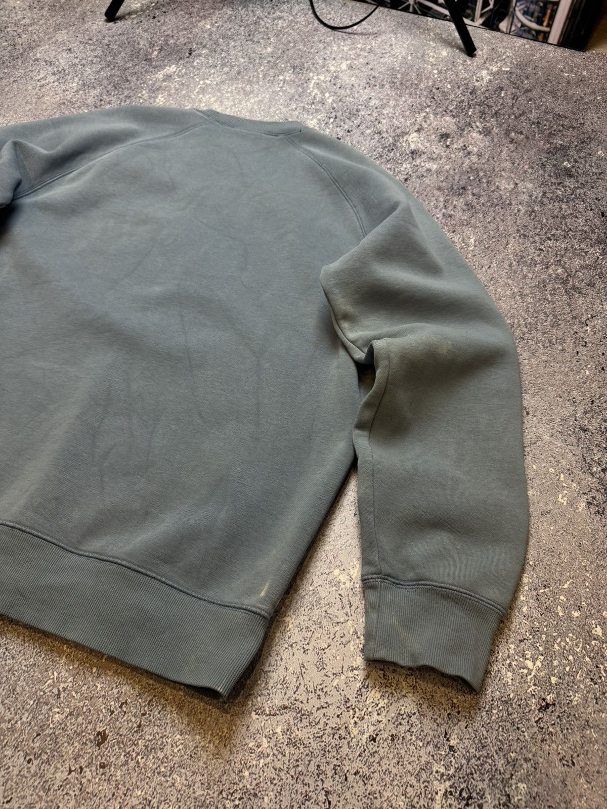 Carhartt CRAZY CUSTOM SKELETON CARHARTT CHASE SWEAT SWEATSHIRT Size US L / EU 52-54 / 3 - 12 Thumbnail