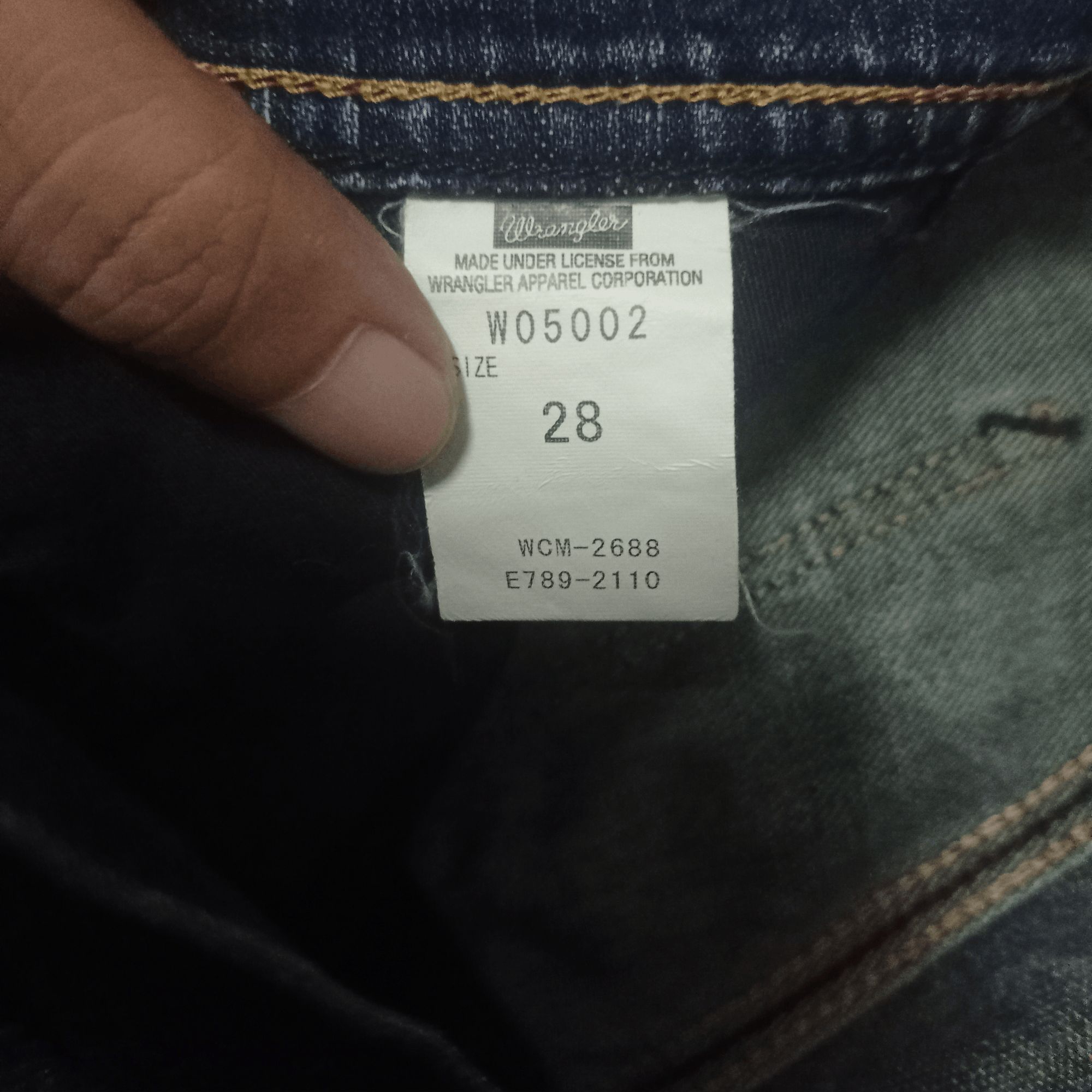 Wrangler Vintage Wrangler Blue Wash Distressed Jeans 29x32 Size US 29 - 10 Thumbnail