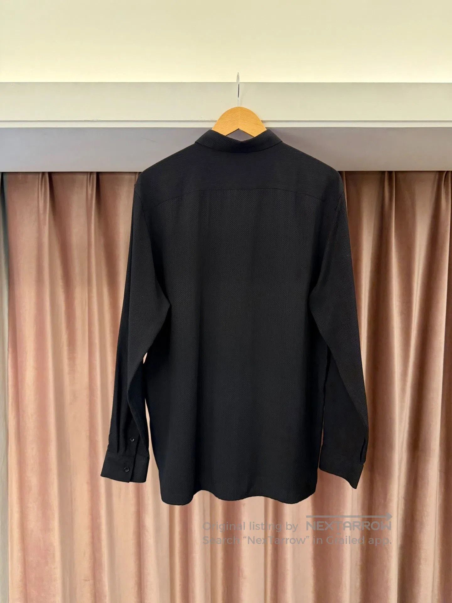 Saint Laurent Paris Saint Laurent Black Silk Blend Shirt. Size US M / EU 48-50 / 2 - 2 Thumbnail