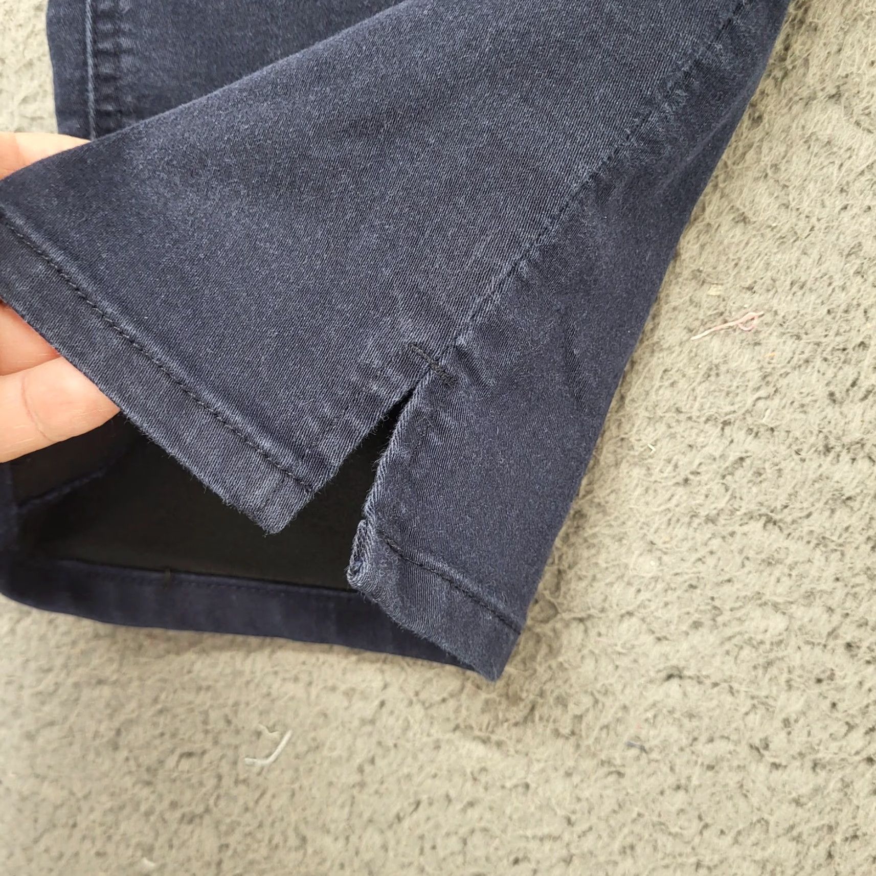 Liz Claiborne Liz Claiborne Capri Women's Size 12 Blue Denim Jeans Slim Leg Classic 5-Pocket Causal Prep Womens Size 34" / US 12 / IT 48 - 4 Thumbnail