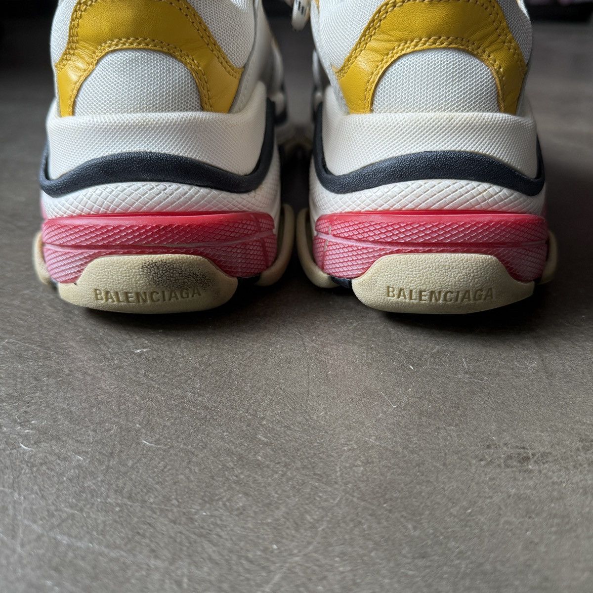 Balenciaga Balenciaga Triple S US10 Size US 10 / IT 40 - 5 Thumbnail