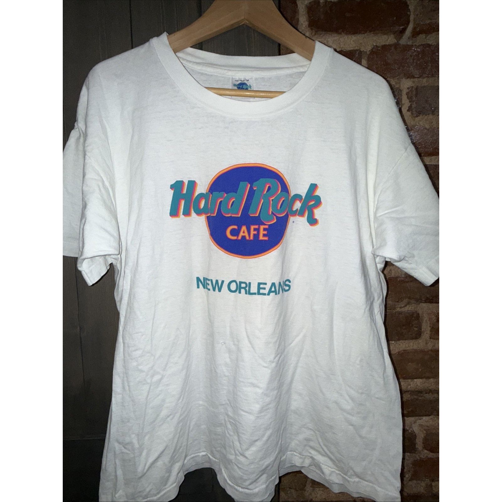 Hard Rock Cafe Hard Rock Cafe White Tee Single Stitch VTG 90s Colors Sz XL Size US XL / EU 56 / 4 - 2 Thumbnail