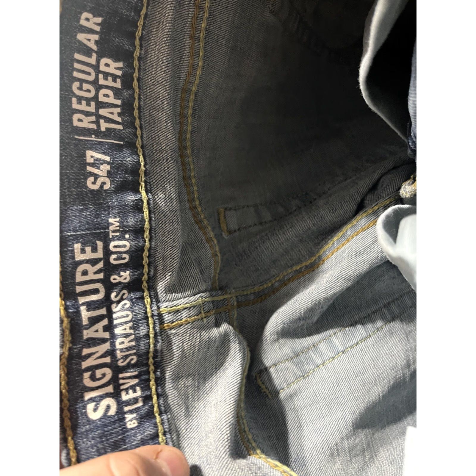Vintage Levi Signature Jeans Men Regular Taper Leg 28x30 Blue 5-Pocket Denim Cotton Blend Medium Wash Vintage No Size US 30 / EU 46 - 5 Thumbnail