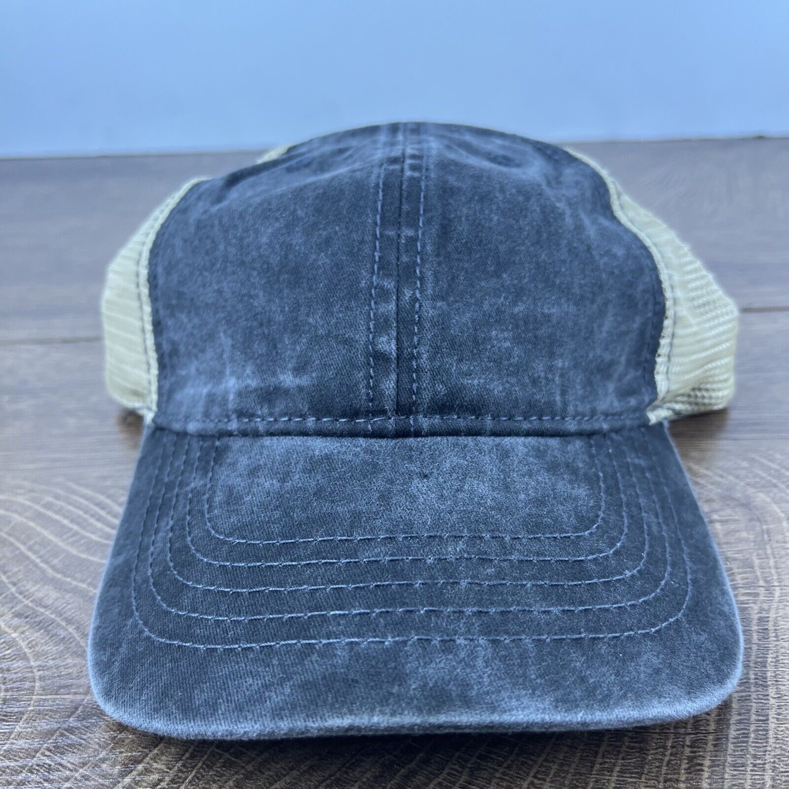 Other Gray Baseball Hat Gray Adjustable Hat Gray Adult Fit Hat Size ONE SIZE - 1 Thumbnail
