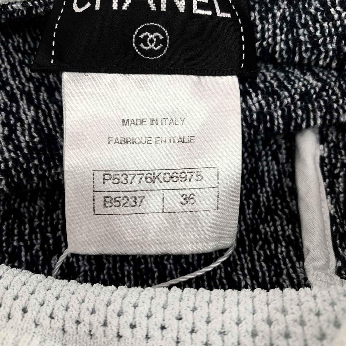 Chanel Chanel Grey Interwoven Double C Mini Skirt K26WX Size 25" / US 0 / IT 36 - 6 Thumbnail