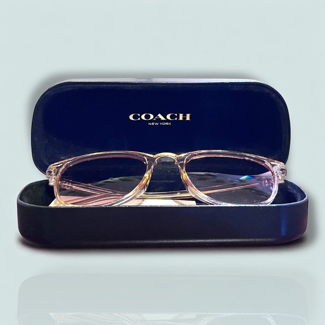 Authentic Coach sunglasses with original outfit