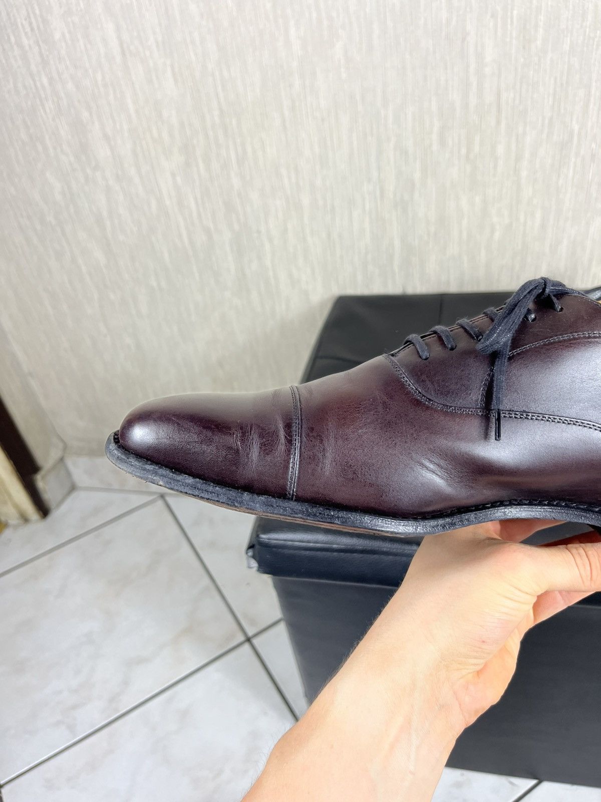 Church's Church’s Kentford classic leather shoes burgundy shade Size US 10 / EU 43 - 9 Thumbnail