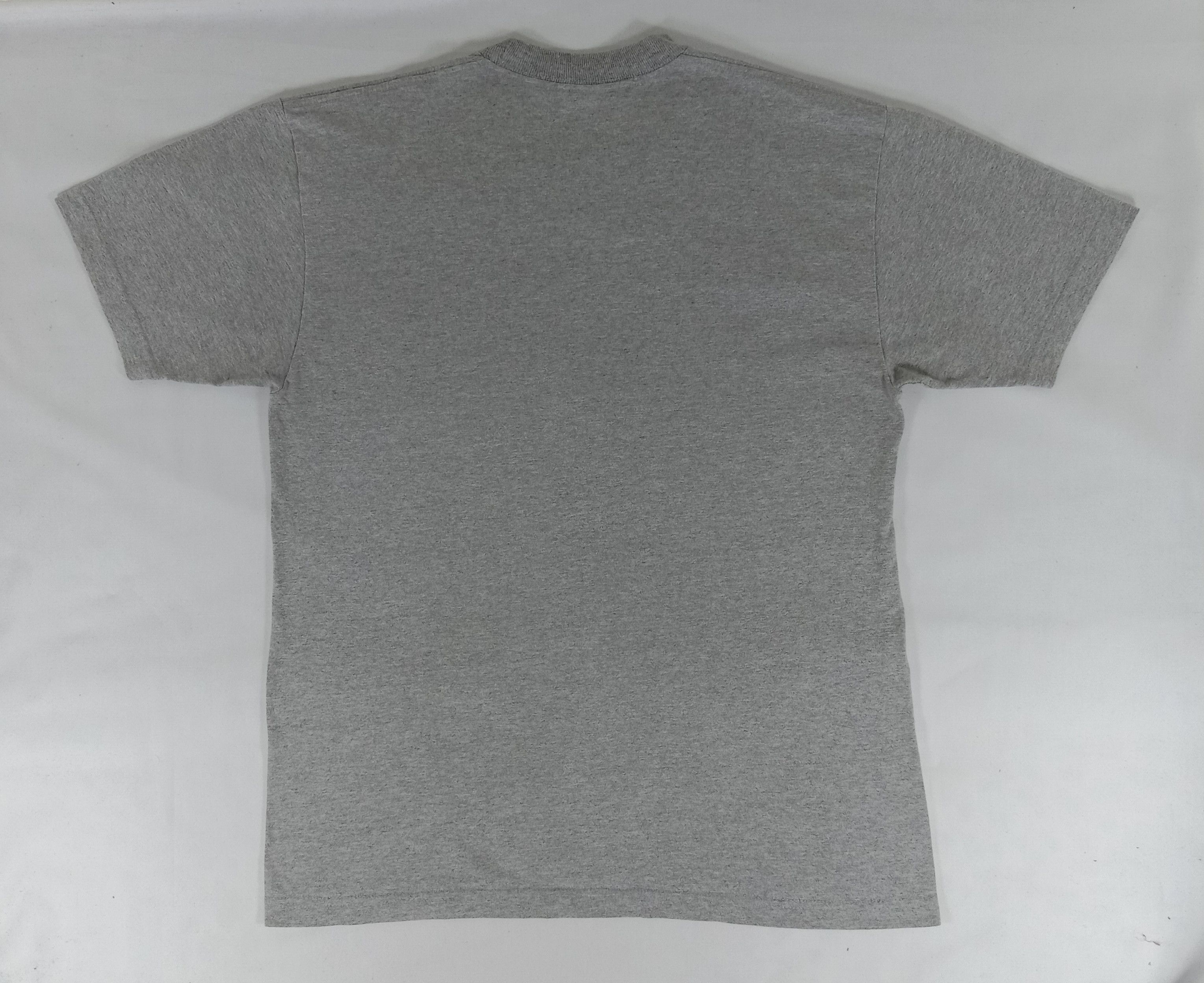 Japanese Brand Vintage Tradition Box Logo T Shirt Size US L / EU 52-54 / 3 - 5 Thumbnail