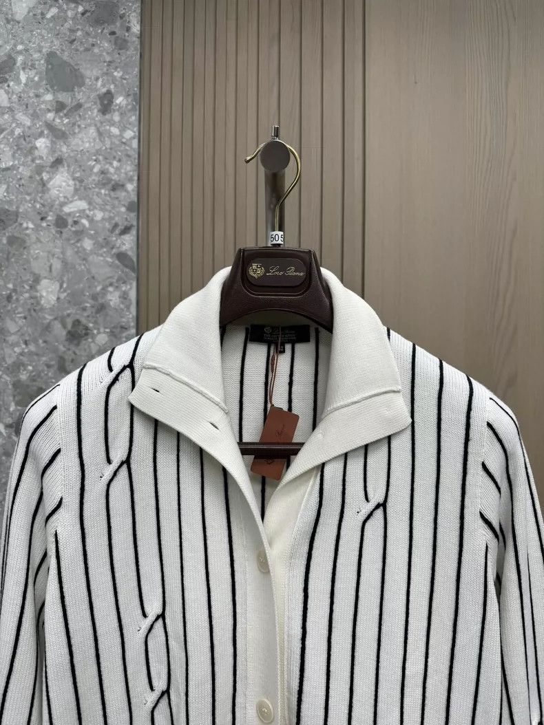 Loro Piana LORO PIANA A wool knit cardigan Size US L / EU 52-54 / 3 - 2 Thumbnail
