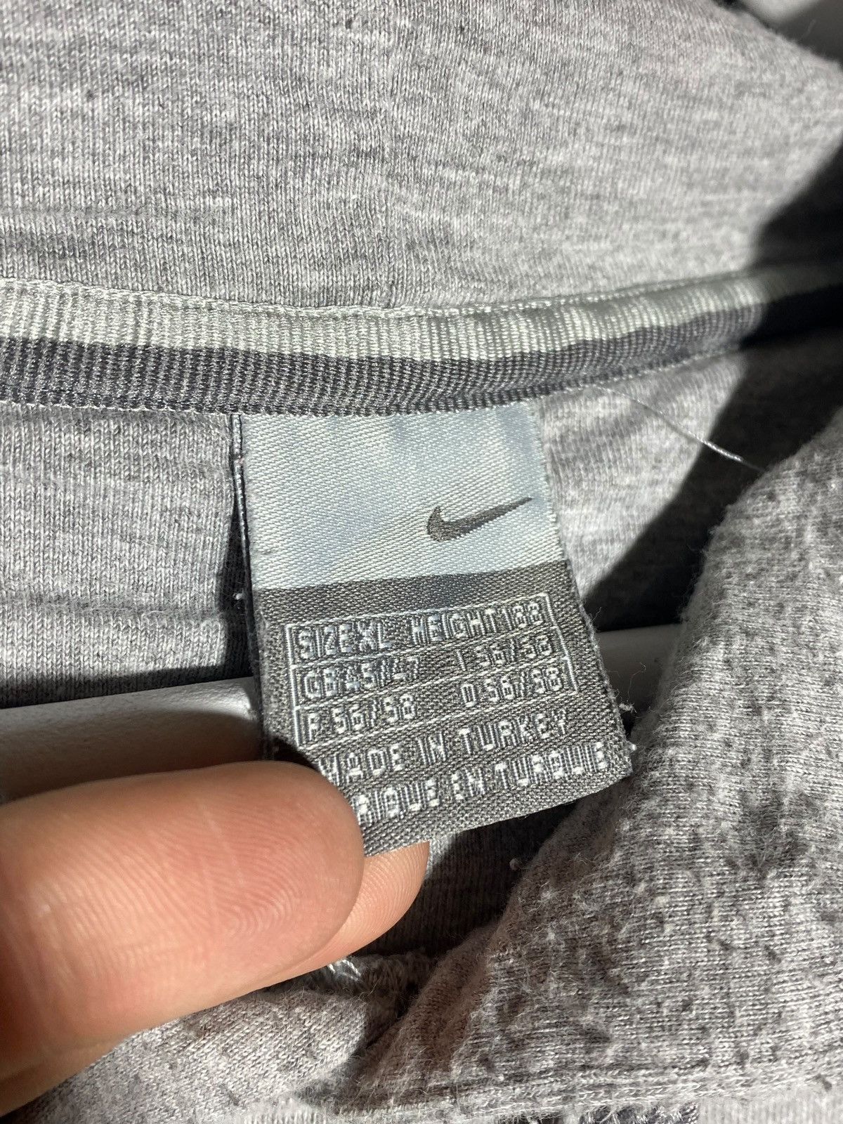 Nike 🔥 VINTAGE 00s NIKE Y2k DRILL SWOOSH GREY HOODIE SWEATSHIRT 🔥 Size US XL / EU 56 / 4 - 14 Thumbnail