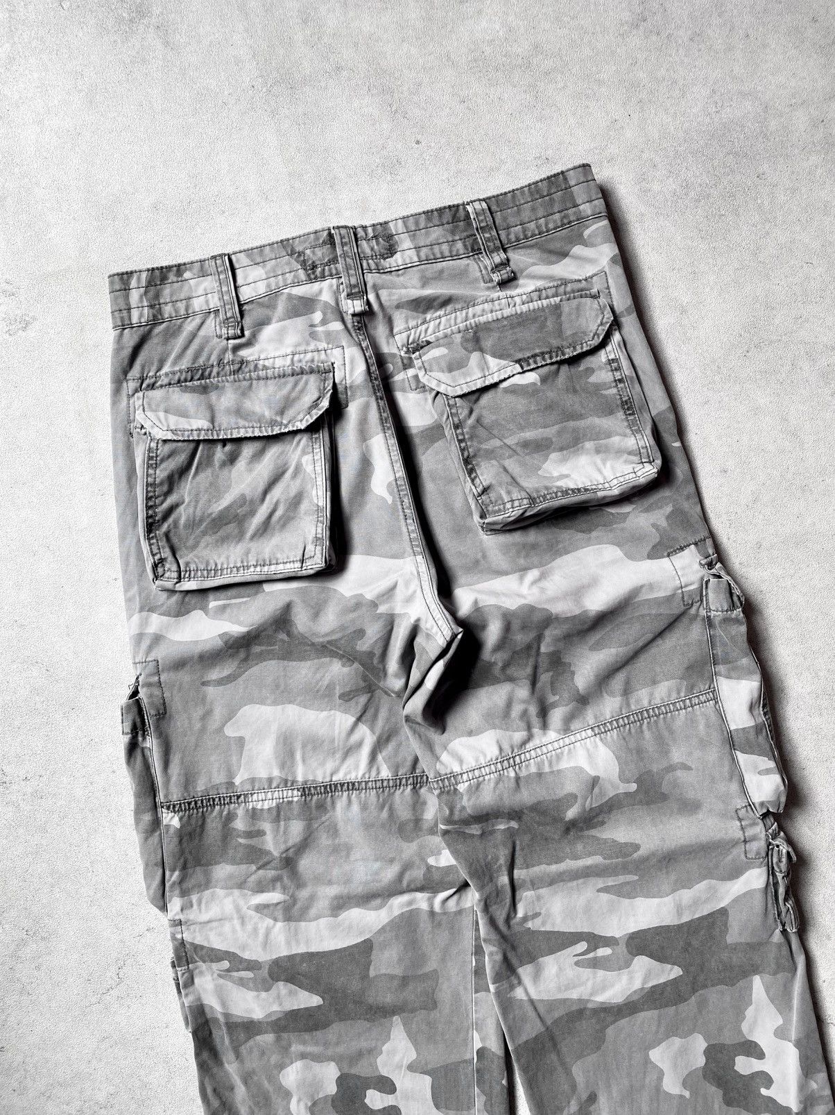 If Six Was Nine Y2K Mossimo Camo Cargo Multipocket Baggy 90s Skater Size US 32 / EU 48 - 9 Thumbnail