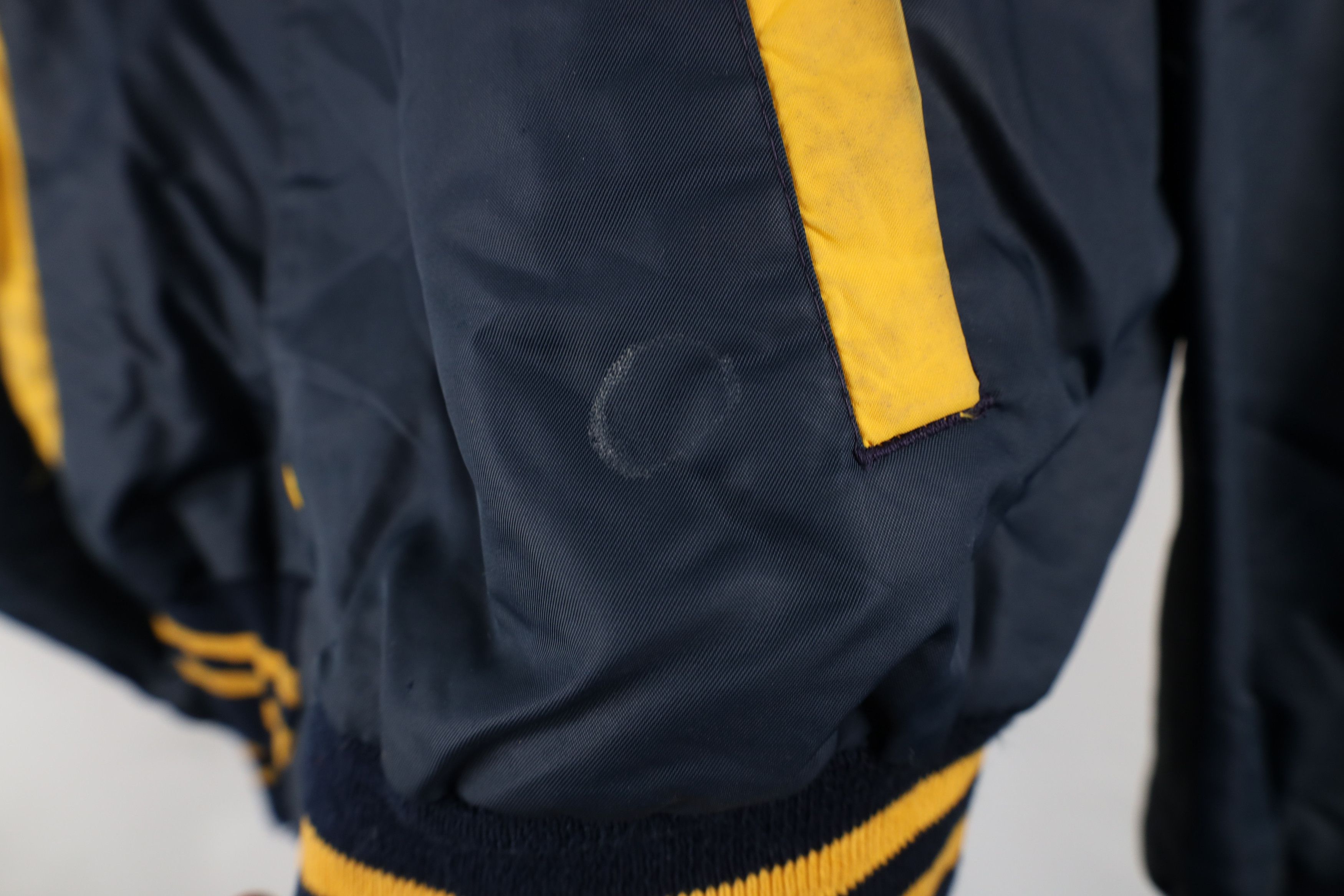 Vintage Vintage 70s College NIFA Flying Varsity Jacket Blue USA Size US M / EU 48-50 / 2 - 7 Thumbnail