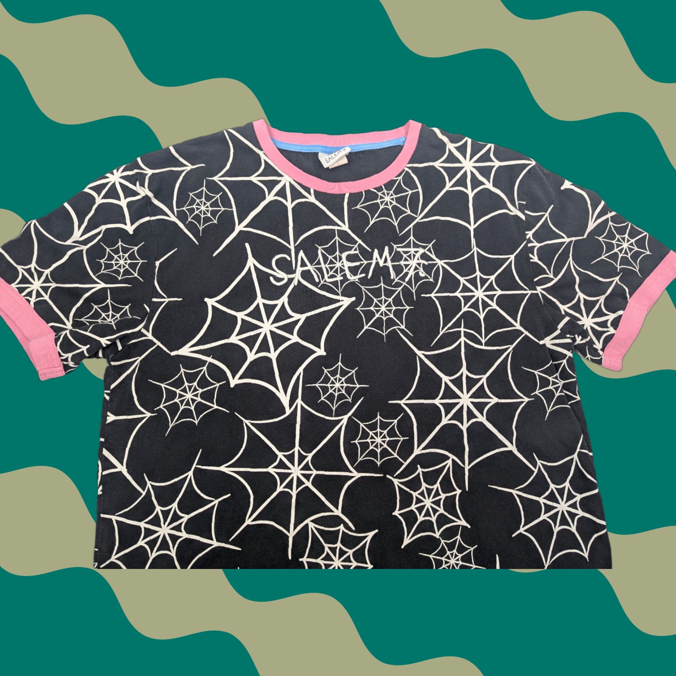 Vintage Salem7 Black Spiderweb Raglan Short Sleeve T-Shirt Halloween Large Men Crew Neck Shirt - Spiderweb Graphic Print Halloween Mens L Black Size US L / EU 52-54 / 3 - 1 Thumbnail