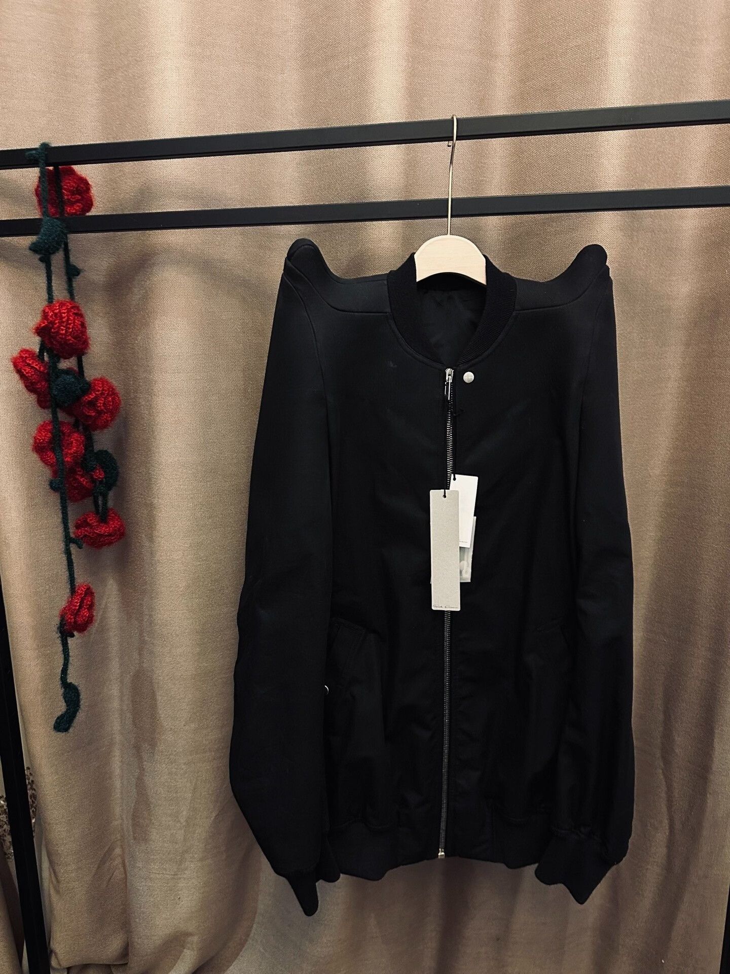 Rick Owens Rick Owens 23SS Padded Shoulder Bomber Size US S / EU 44-46 / 1 - 1 Thumbnail