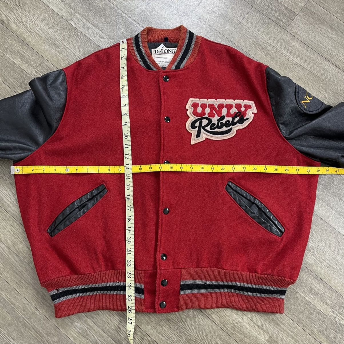 Vintage 1990s Delong UNLV Runnin Rebels Wool Leather Varsity Jacket Size US L / EU 52-54 / 3 - 16 Thumbnail