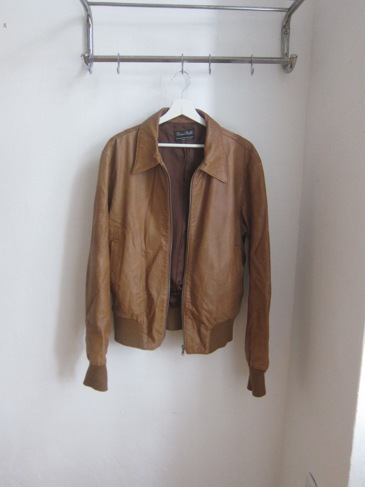 Genuine Leather × Vintage Made in Italy Leather Jacket 70s Size US L / EU 52-54 / 3 - 1 Thumbnail