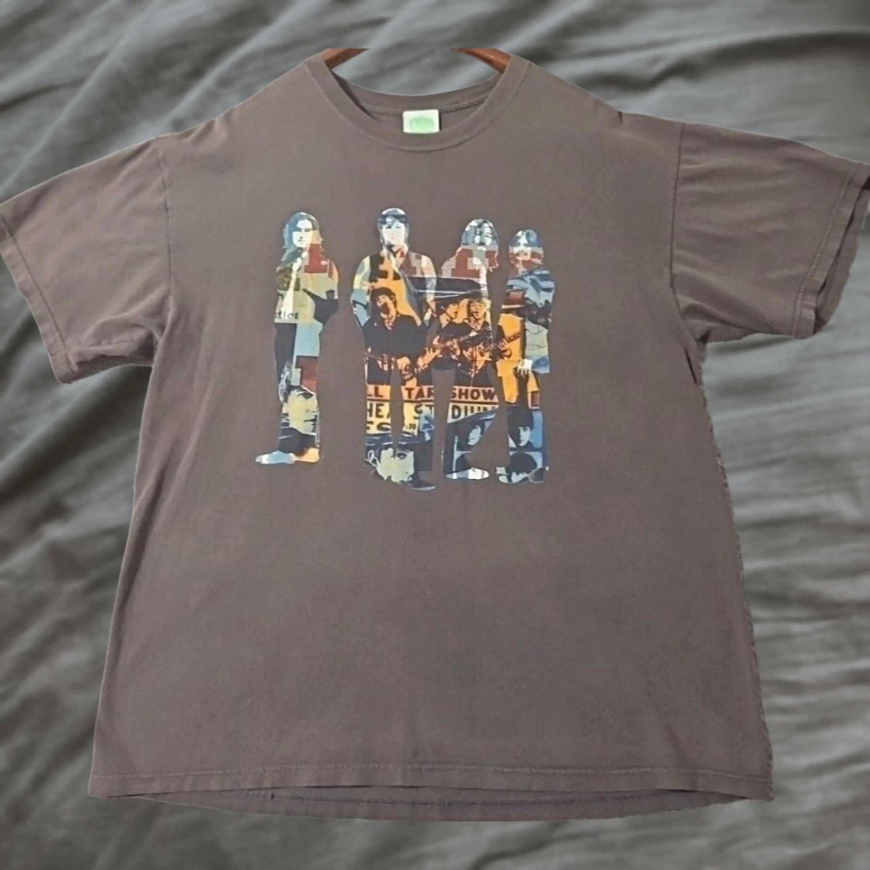 Vintage VINTAGE Beatles T Shirt Anthology 3 Printed Gray Men's Size Large 2000's Size US L / EU 52-54 / 3 - 1 Thumbnail