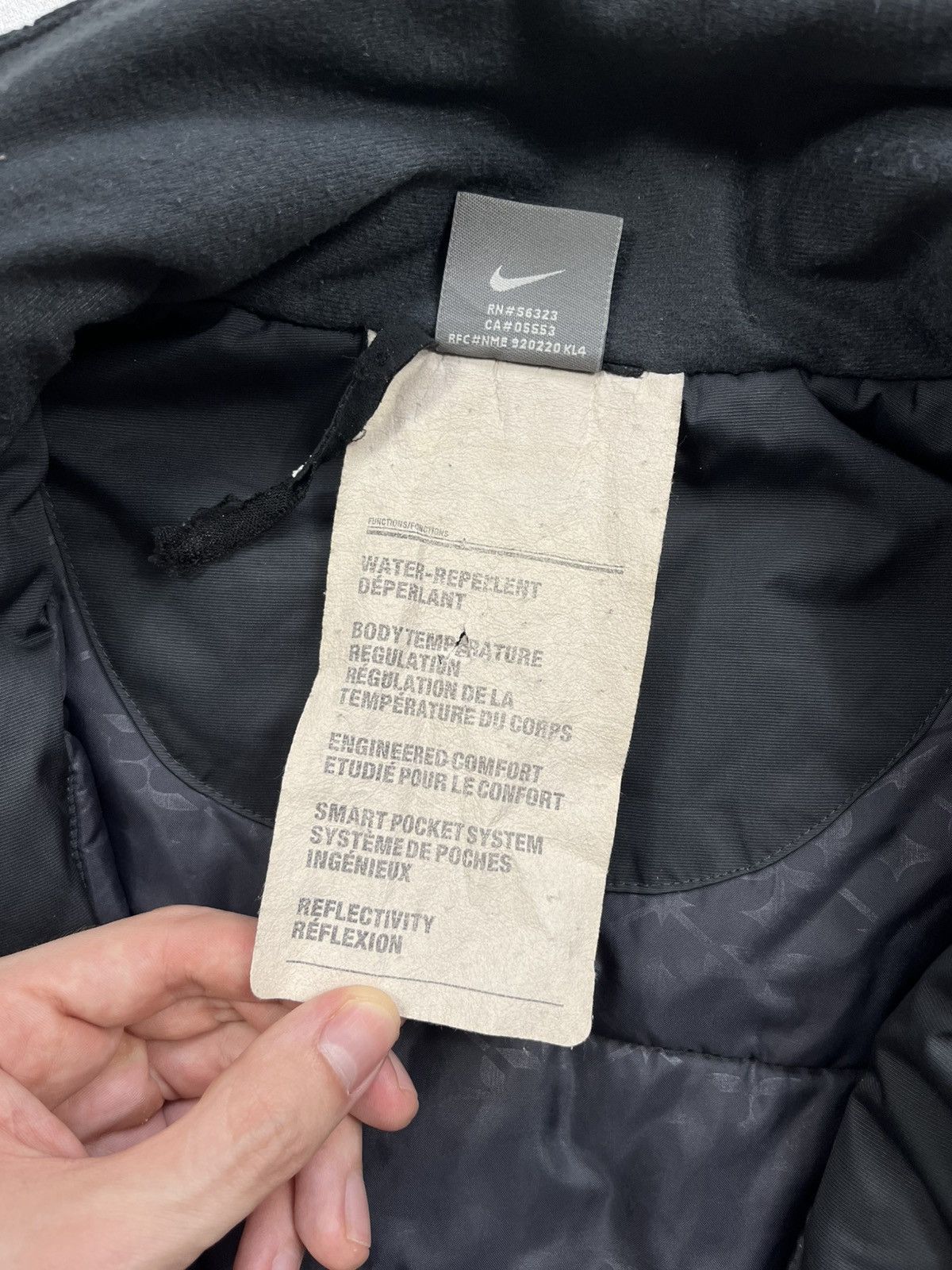 Nike 90’s NIKE RETRO SWOOSH LOGO DOWN PUFFER JACKET RARE SPRTSDLX Size US XL / EU 56 / 4 - 4 Thumbnail