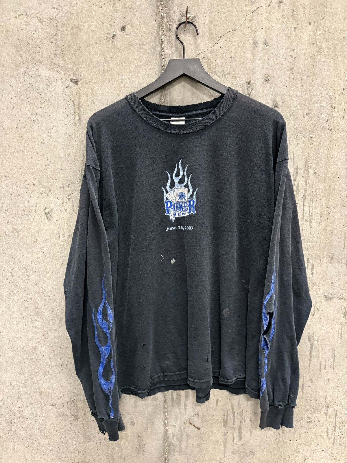 Vintage Vintage Poker Run Flame Shirt Faded Distressed Grunge Band Size US XL / EU 56 / 4 - 1 Thumbnail