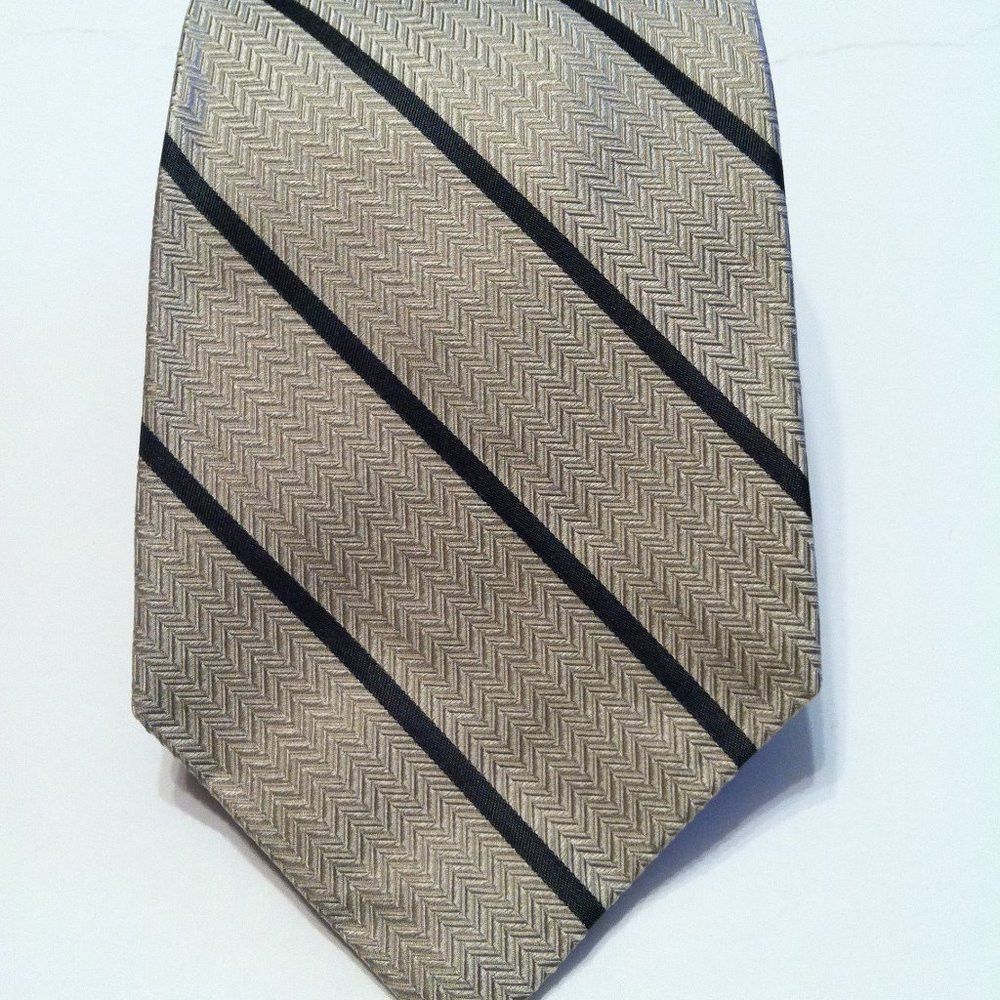 Robert Talbott ROBERT TALBOTT FOR GUFFEY'S MENS NEW SILK TIE WIDTH: 3 3/4" Size ONE SIZE - 2 Thumbnail