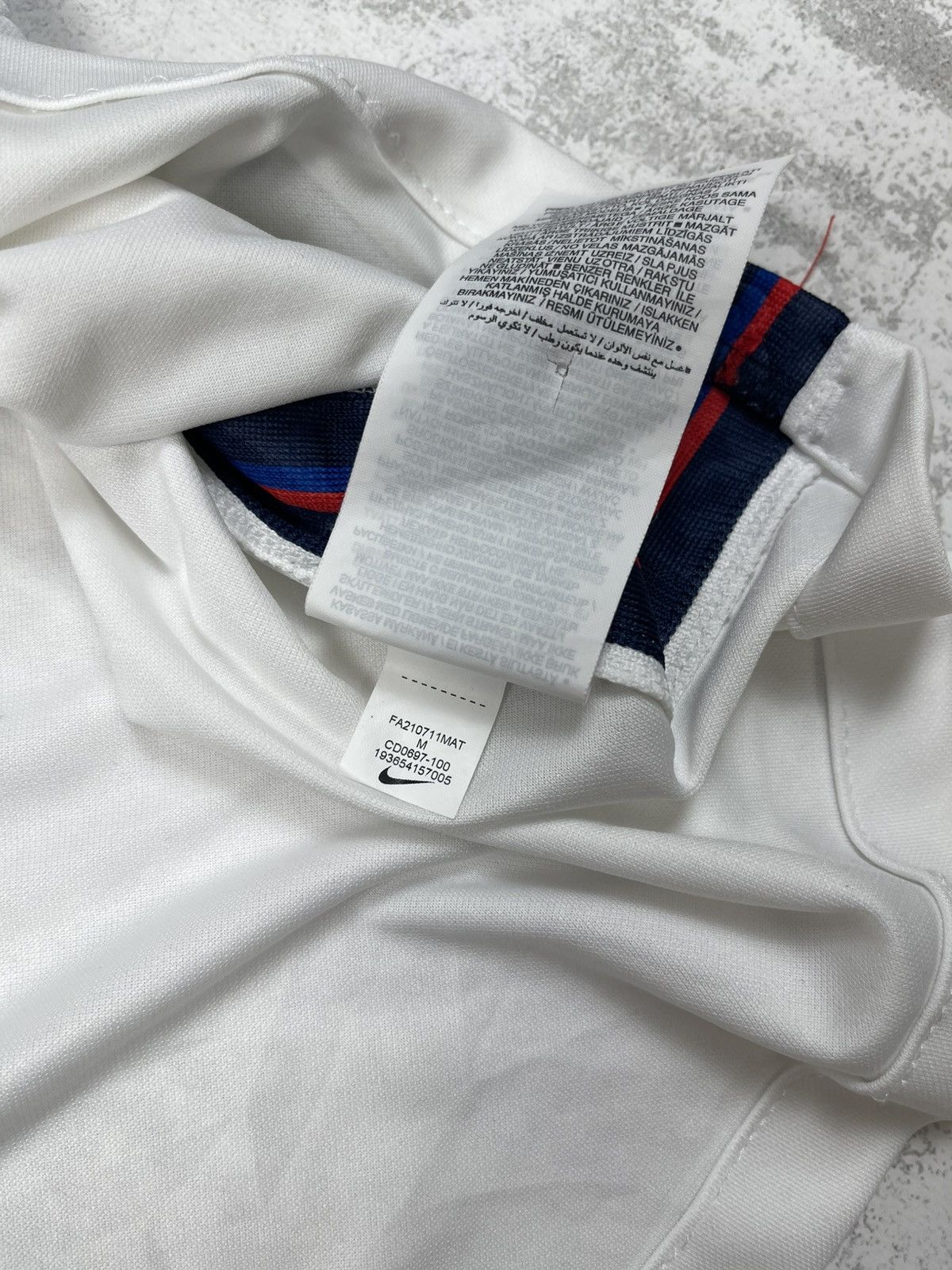 Nike England 2020/21 Home Jersey – Nike Dri-FIT Vapor Design Size US M / EU 48-50 / 2 - 9 Thumbnail