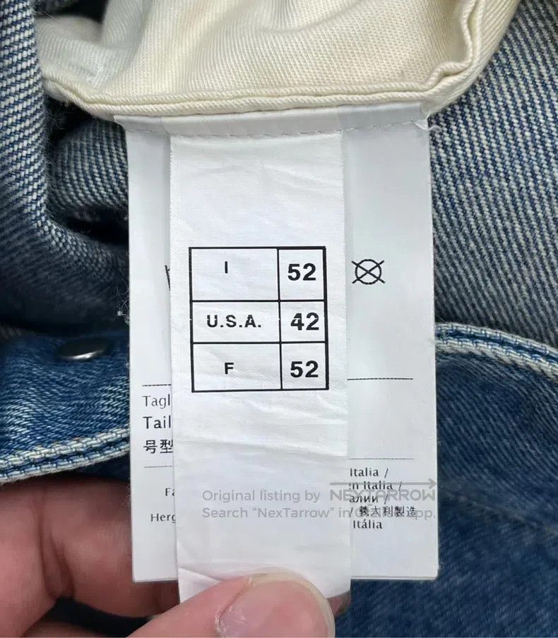 Valentino Valentino Blue big V logo denim jacket jacket Size US L / EU 52-54 / 3 - 4 Thumbnail