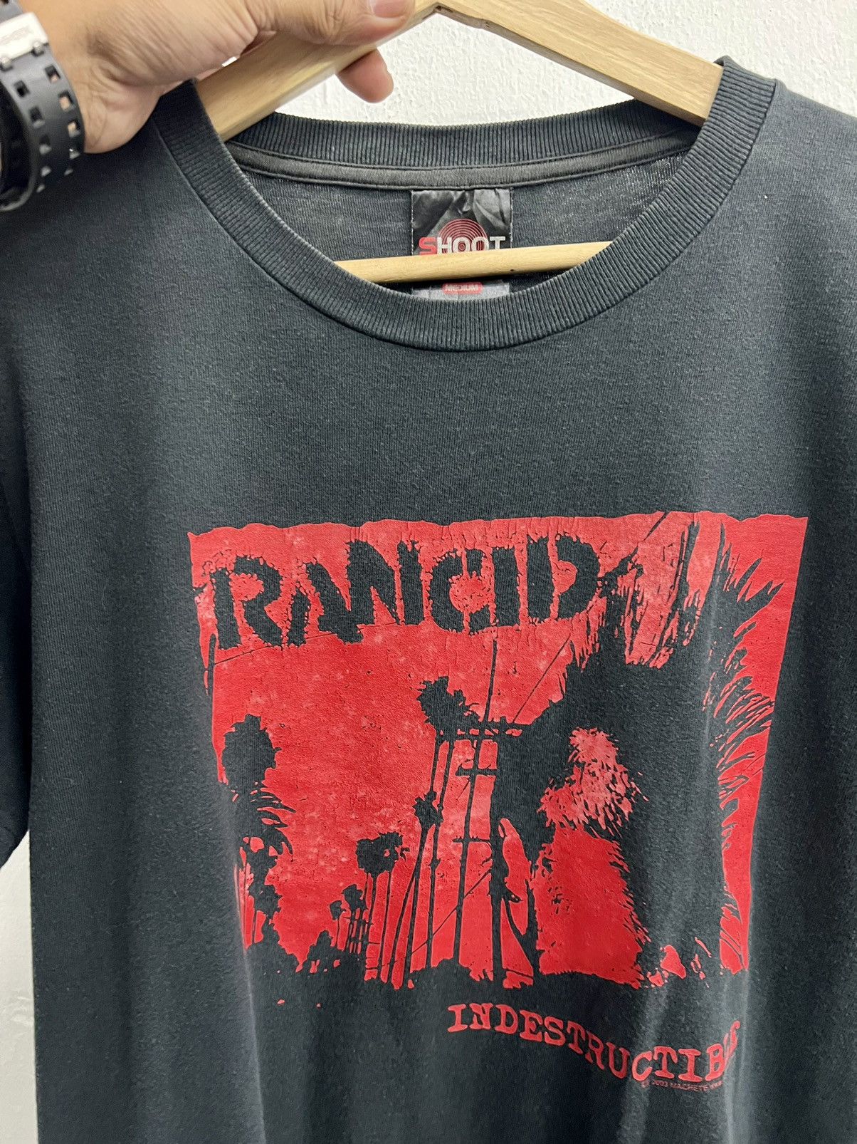VINTAGE 2003 INDESTRUCTIBLE RANCID BAND TEE
