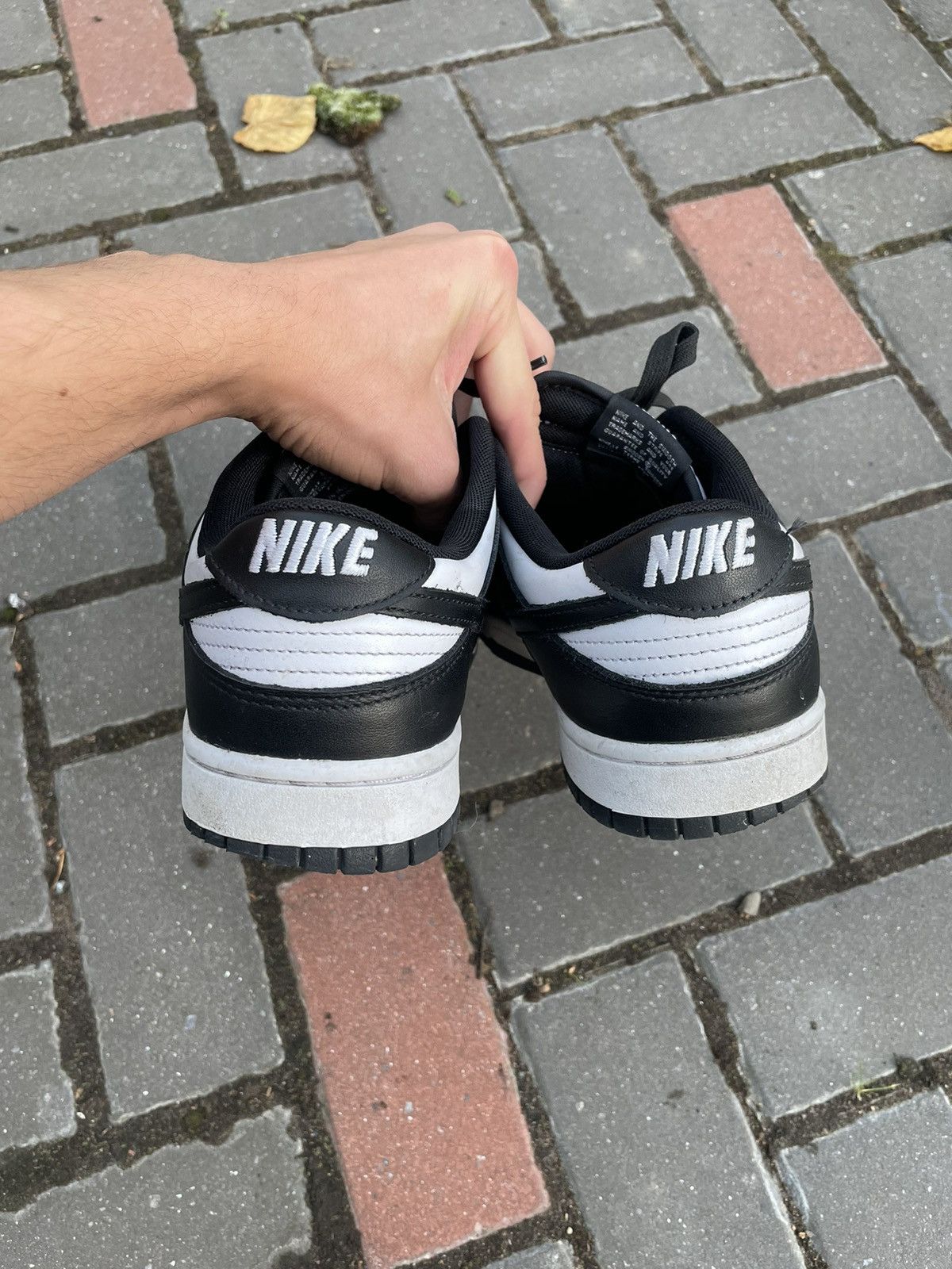 Nike Nike Dunk Low Panda sneakers Size US 10 / EU 43 - 6 Thumbnail