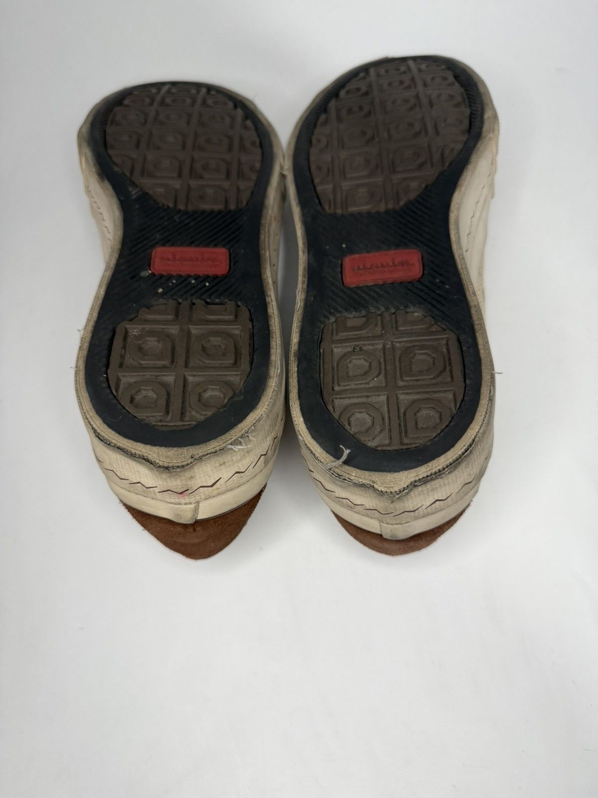 Visvim Visvim - Skagway Lo Leather Trimmed Canvas Sneakers Neutrals Size US 9 / EU 42 - 7 Thumbnail