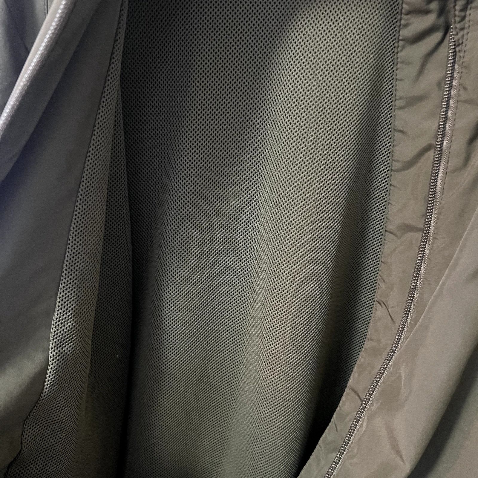 Puma Puma Men’s Windbreaker Jacket Green Medium Athletic Running Size US M / EU 48-50 / 2 - 7 Thumbnail
