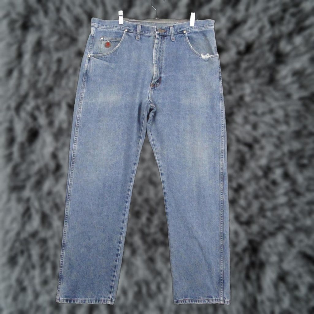 Wrangler VINTAGE Wrangler Jeans Men 36x32 Blue Distressed 20X Denim Straight Leg Pockets Wrangler 20X Mens Jeans Size US 36 / EU 52 - 1 Thumbnail