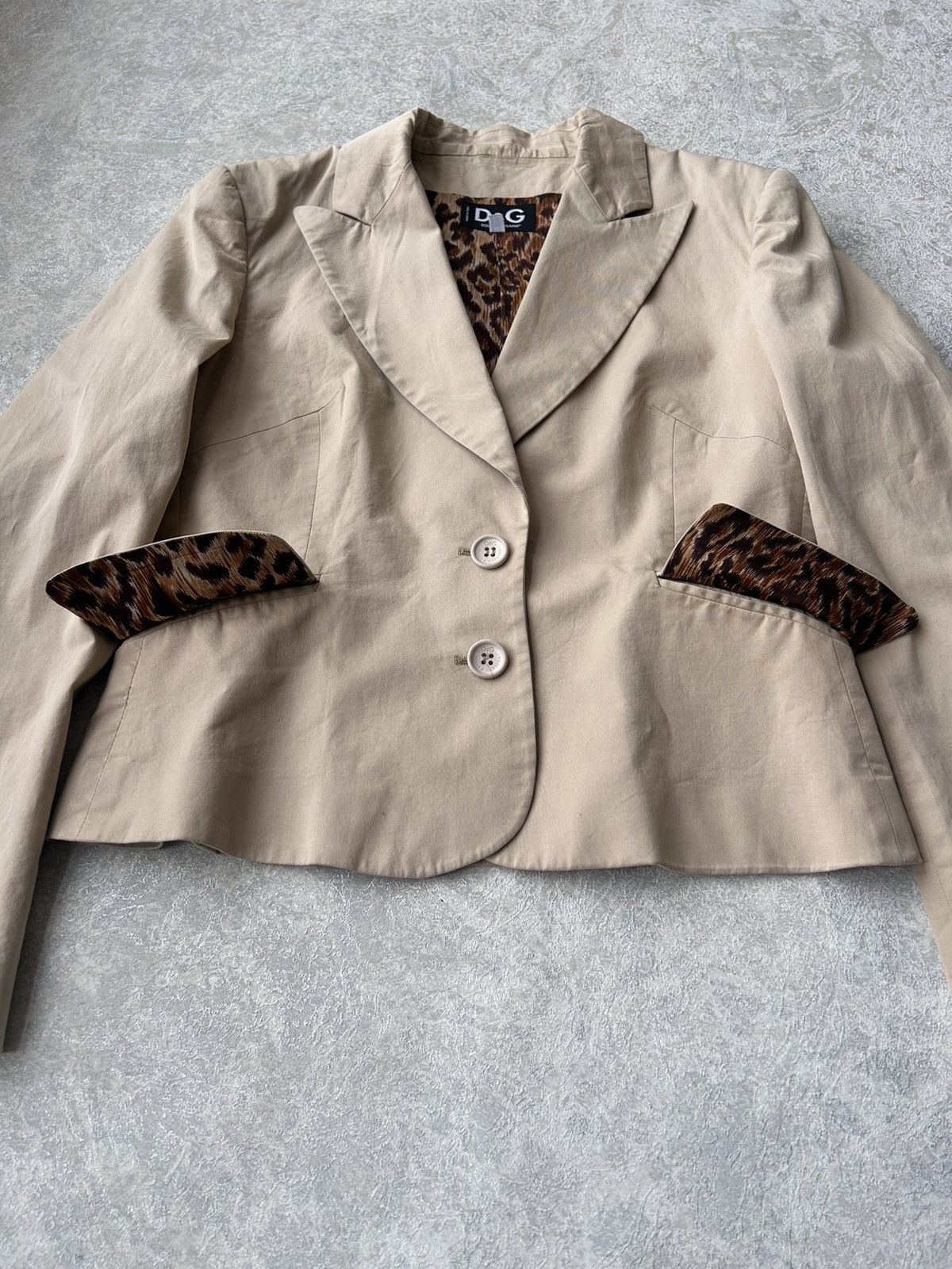 Dolce & Gabbana Dolce Gabbana Leopard Lining Button Blazer Size M / US 6-8 / IT 42-44 - 5 Thumbnail