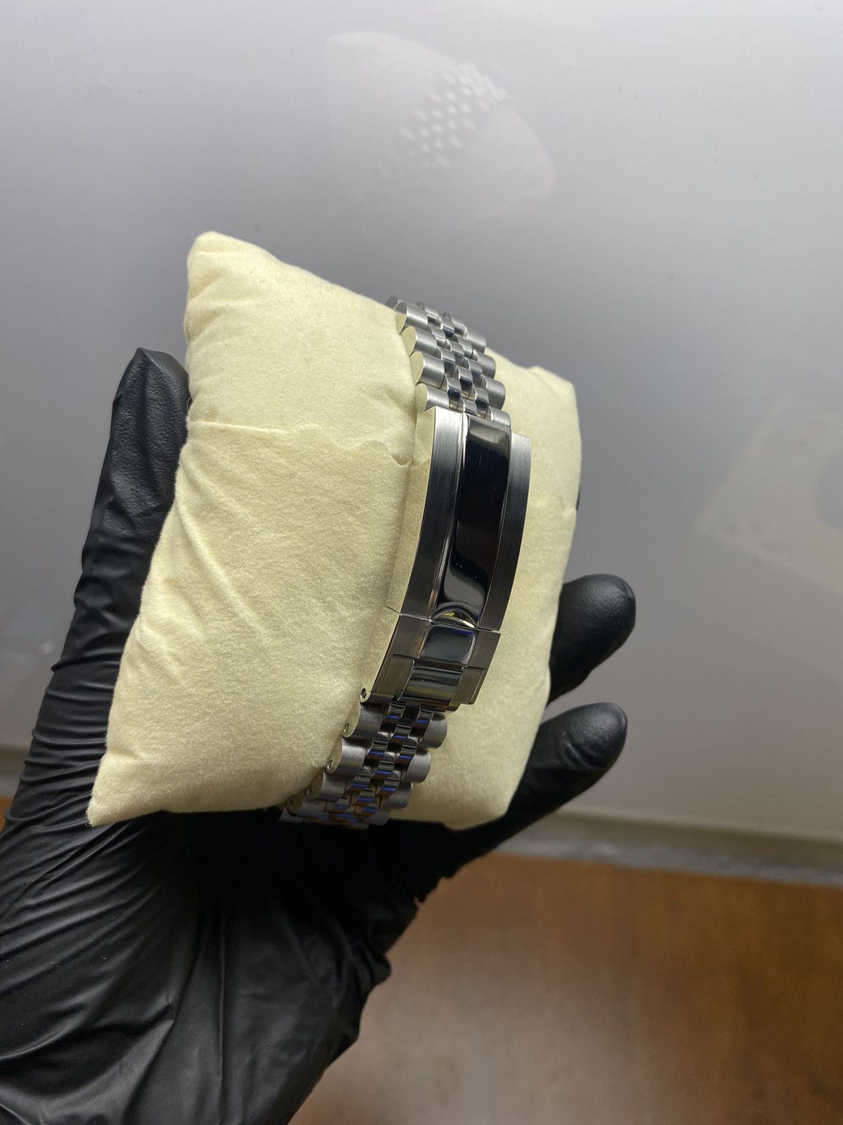Seiko Seiko Roman Datejust 36mm Size 36 - 6 Thumbnail