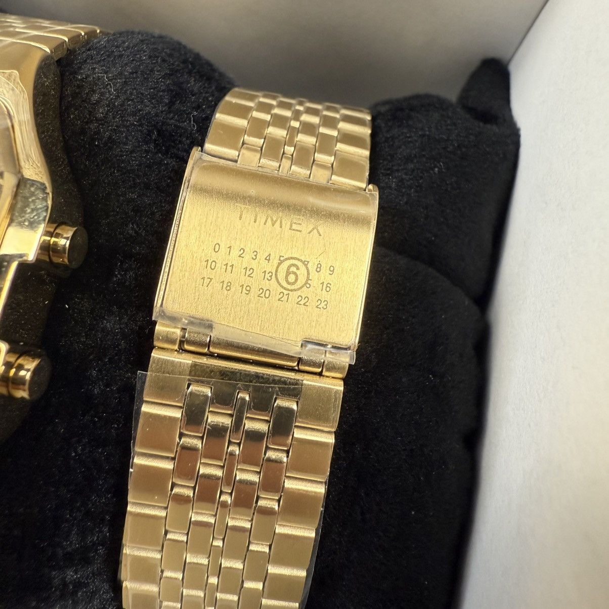 Maison Margiela × Timex MM6 Maison Margiela x Timex Gold Digital Watch Set Size ONE SIZE - 3 Thumbnail