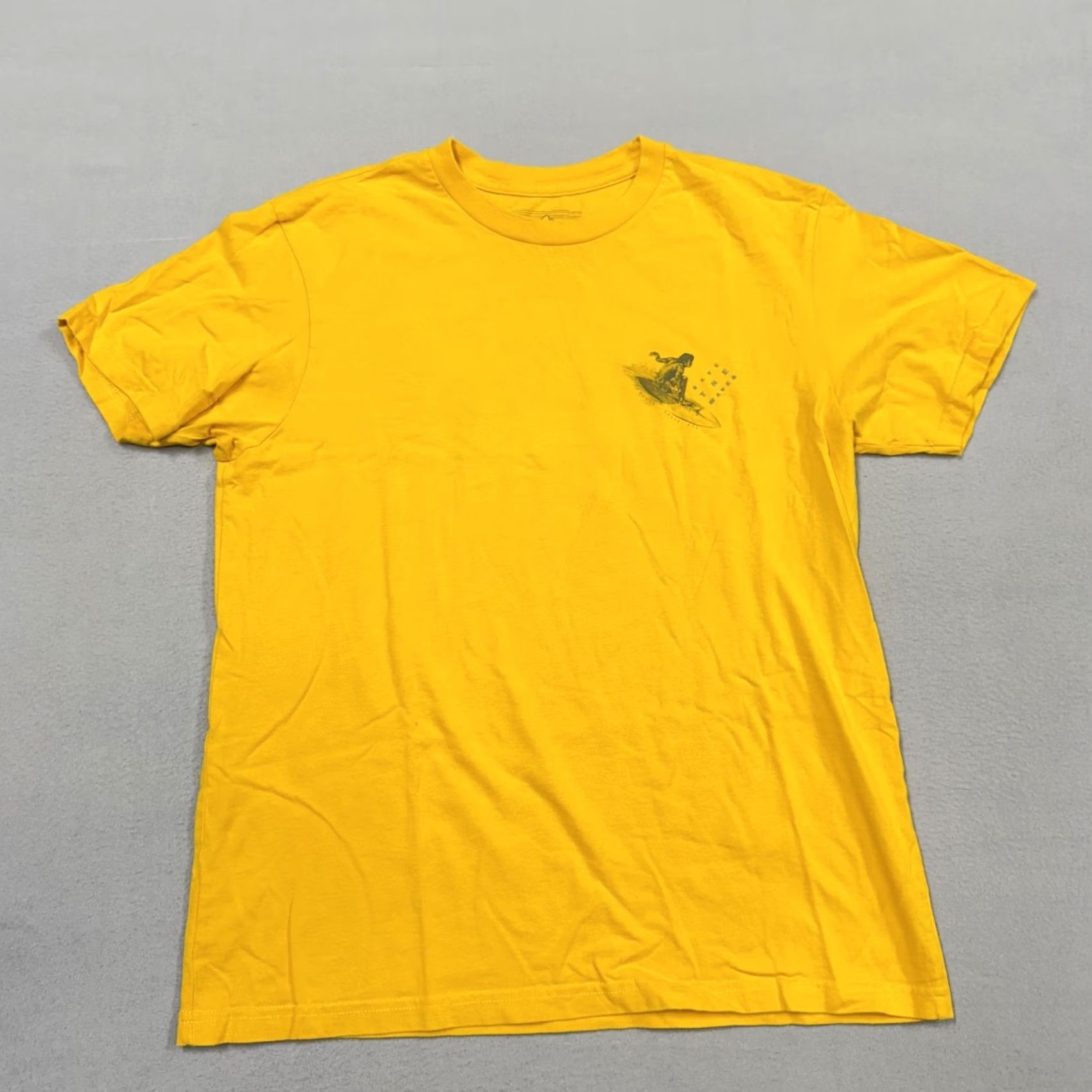 Patagonia Patagonia Shirt Mens L Yellow Save The Waves Surf USA Graphic Print Crew Neck Short Sleeve T-Shirt Size US L / EU 52-54 / 3 - 3 Thumbnail