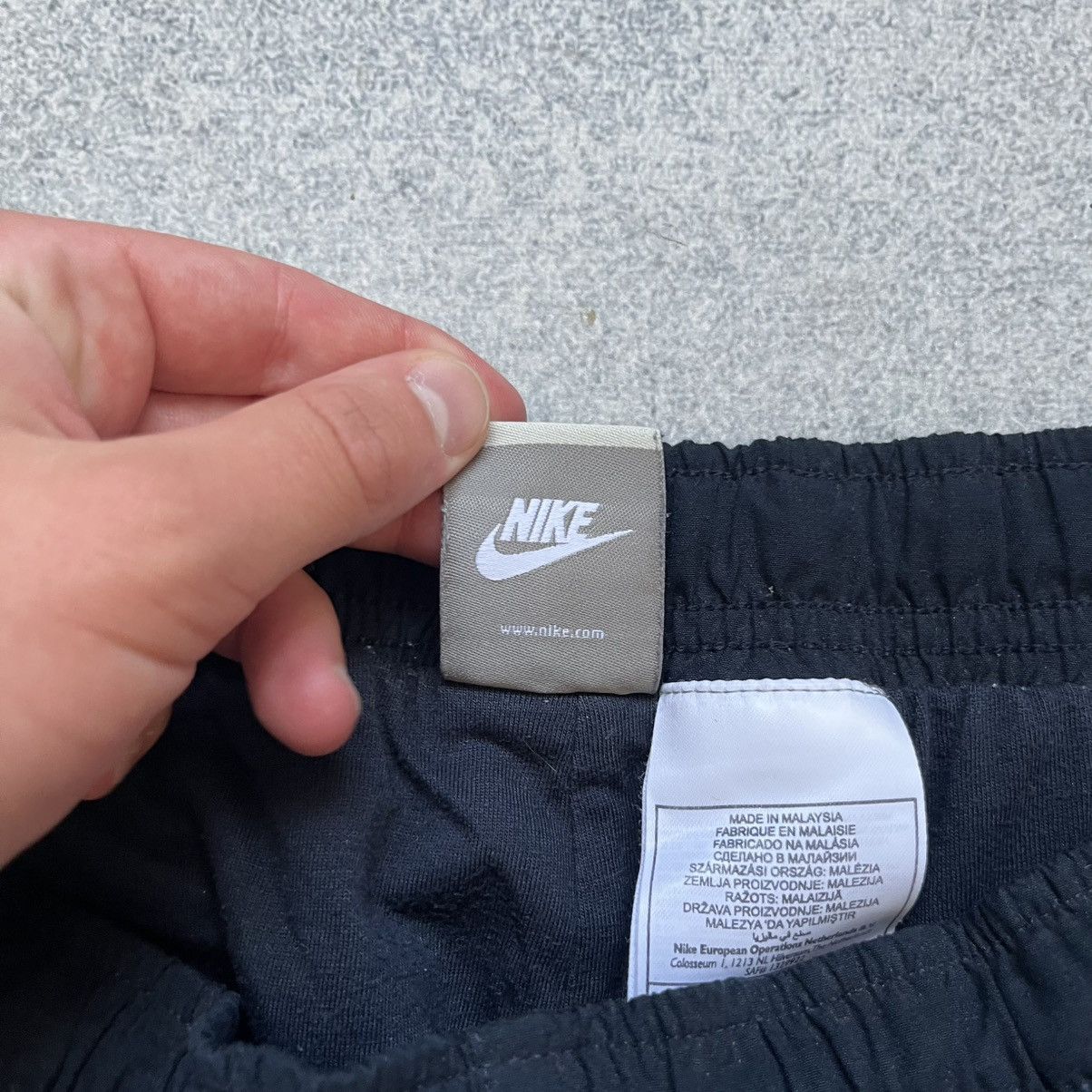 Nike Vintage Y2K Nike Track Pants Baggy Nylon Size US 36 / EU 52 - 6 Thumbnail