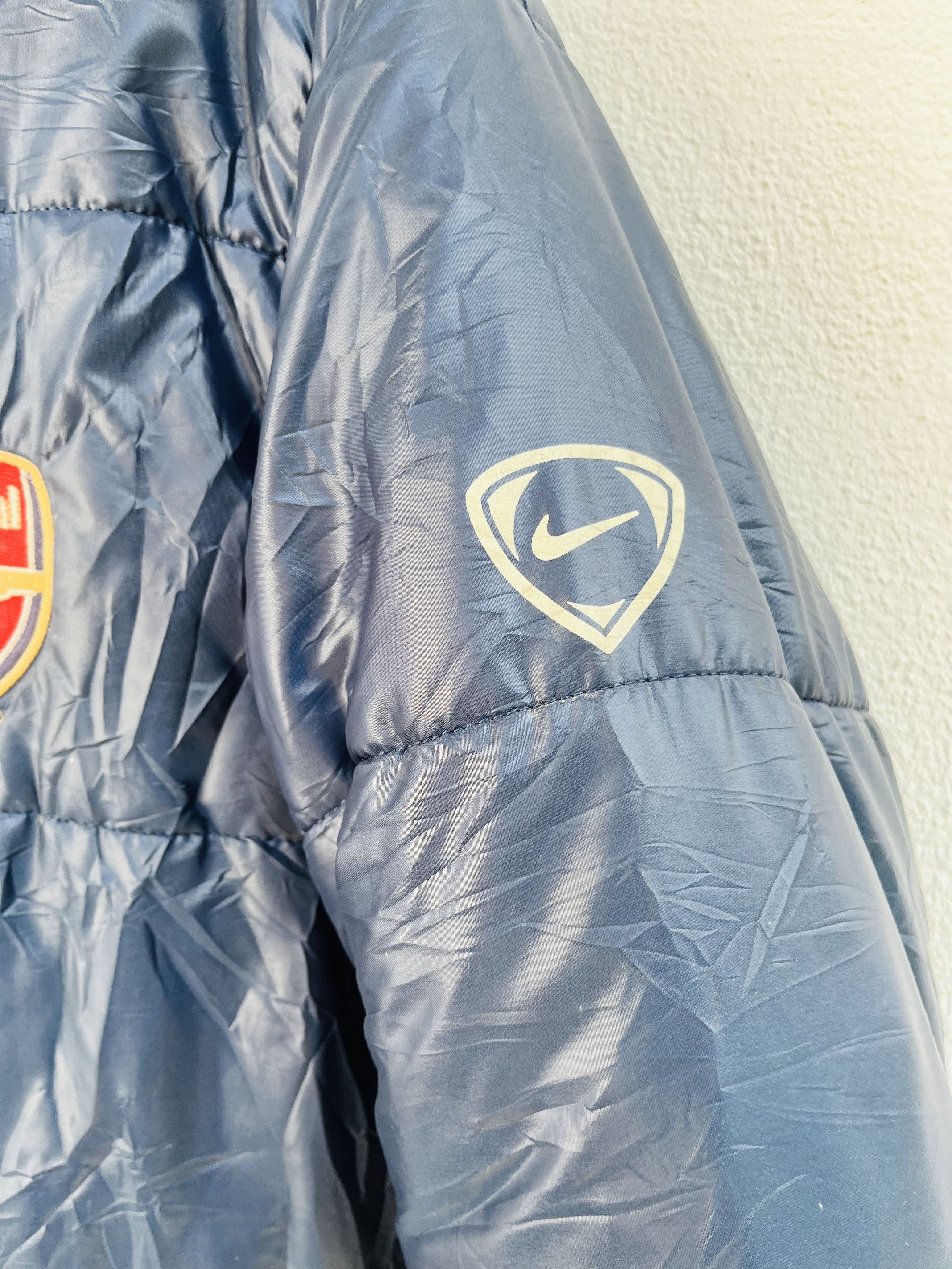 Japanese Brand × Vintage Vintage Nike Arsenal Football Team Jacket Size US M / EU 48-50 / 2 - 5 Thumbnail