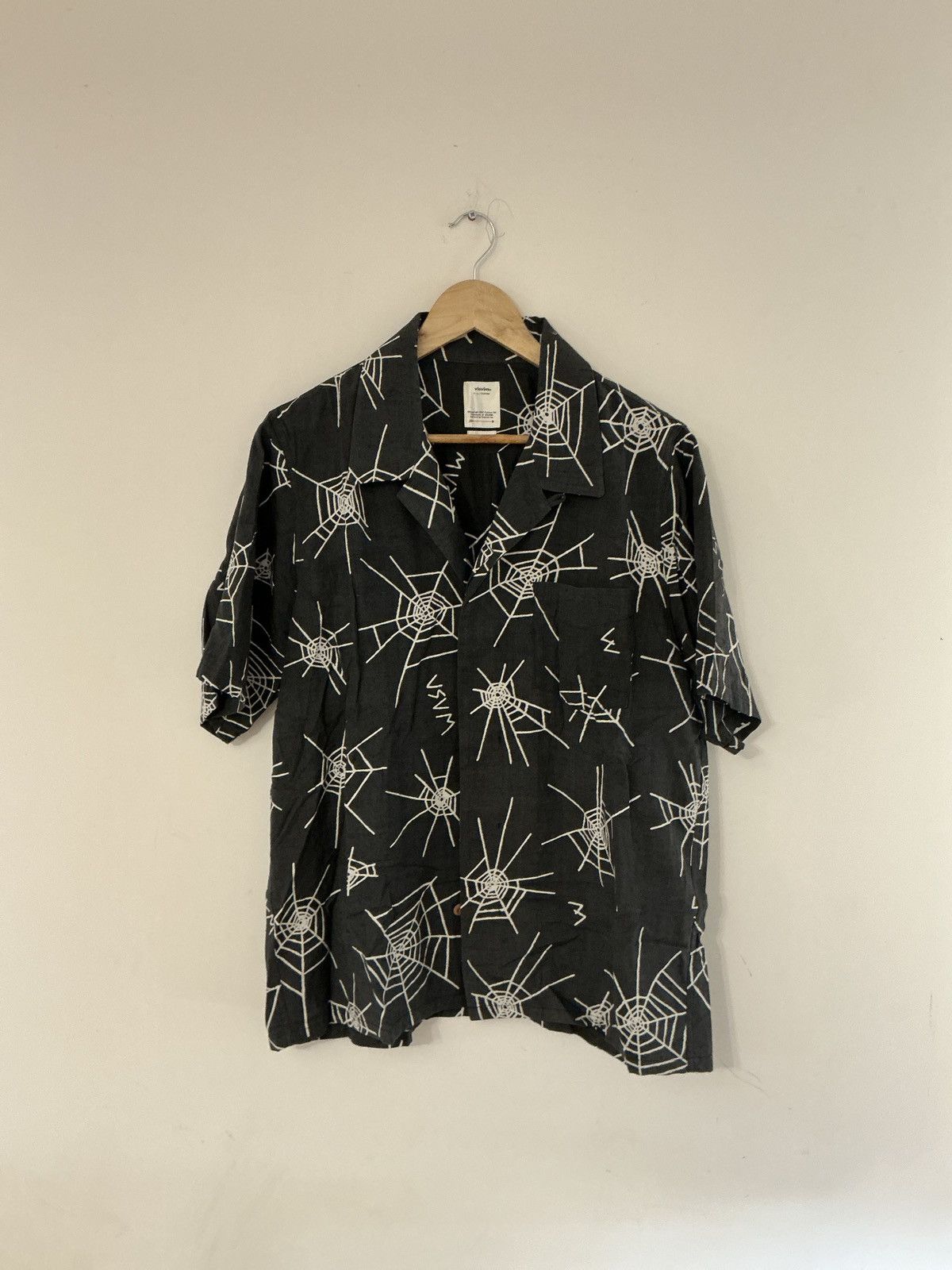 トップス Visvim free edge shirt size 1 visvim Drops $15,000 USD SS19 Free Edge Shirt | Hypebeast