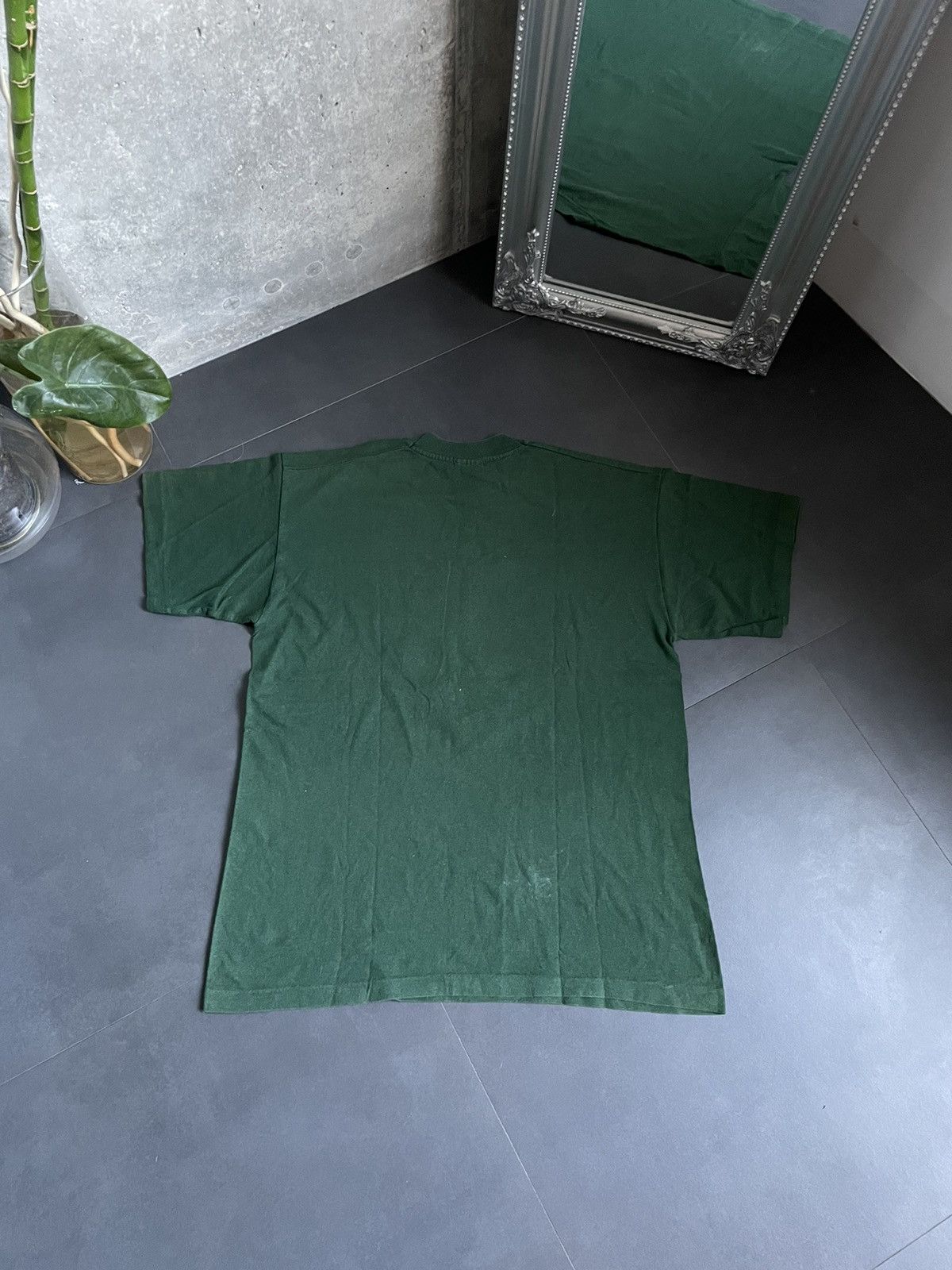 Vintage Vintage 90s Marijuana Loading Zone Humor Y2k Tee 4:20 Size US L / EU 52-54 / 3 - 2 Thumbnail