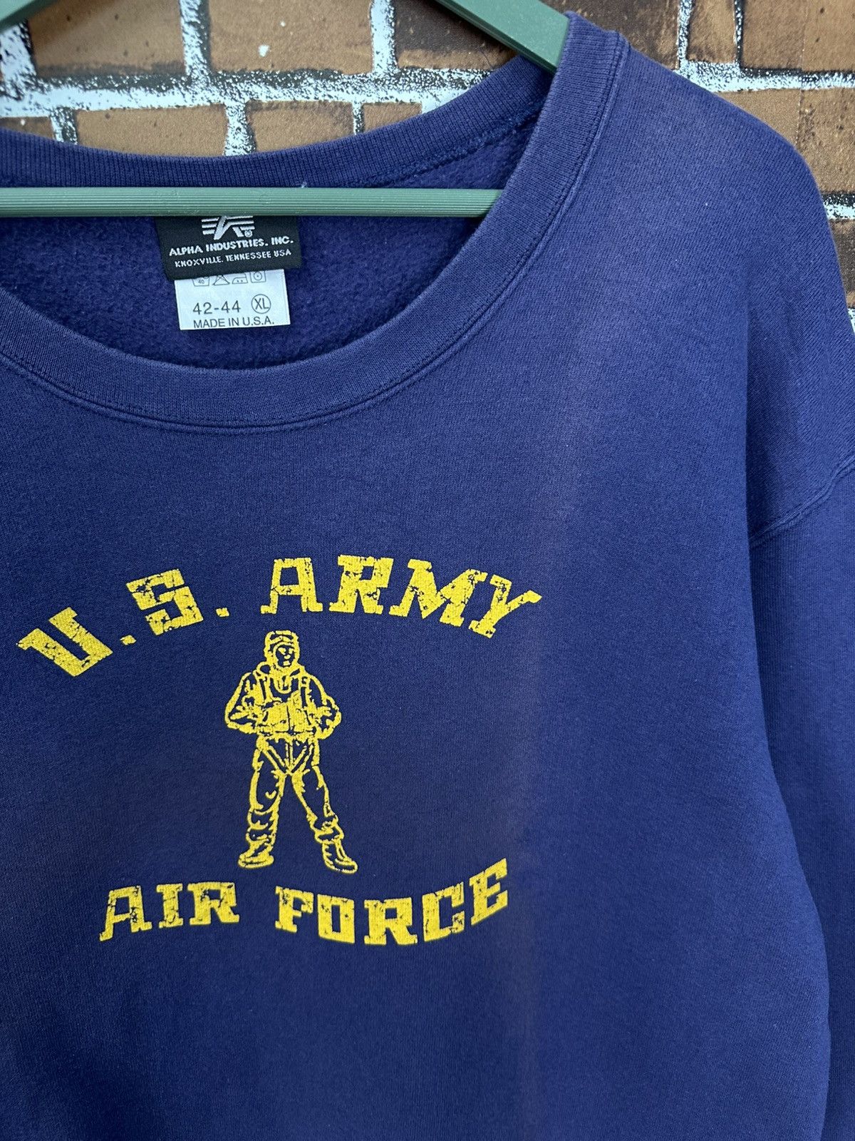 Alpha Industries Vtg Alpha Industries US Army Airforce Faded Sweatshirt Z400 Size US XL / EU 56 / 4 - 5 Thumbnail