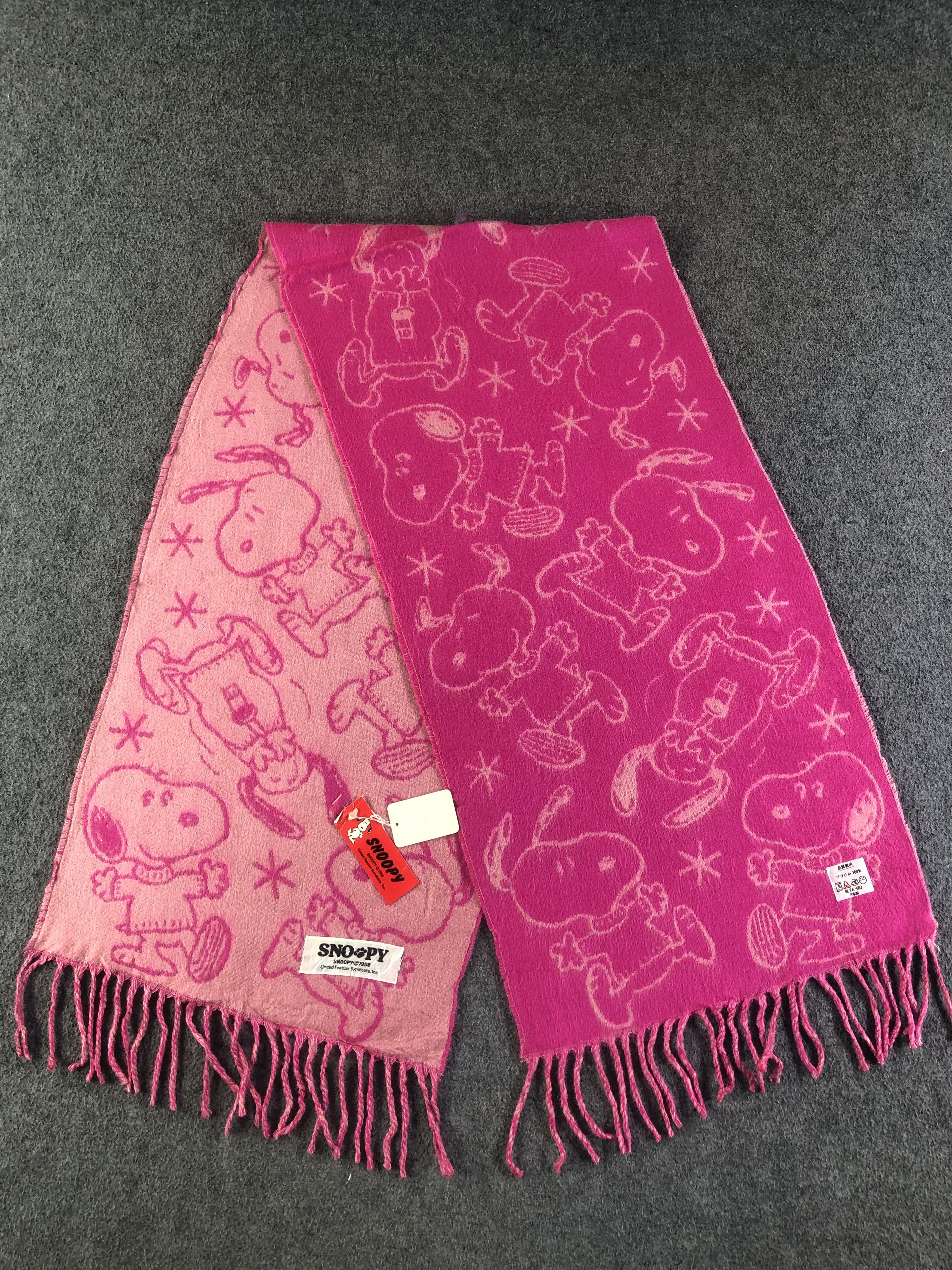 Cartoon Network Vintage Snoopy Scarf / Muffler / Neckwear SS1299 Size ONE SIZE - 3 Thumbnail