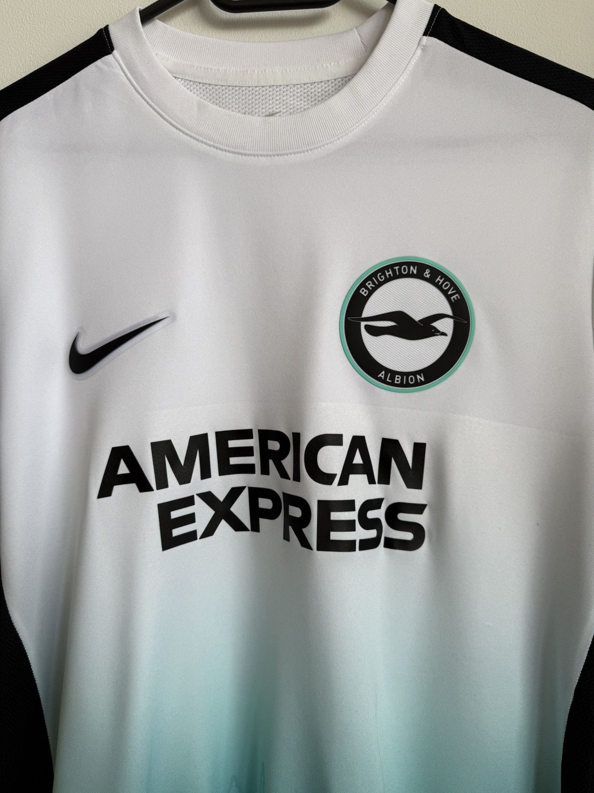 Nike Nike Brighton & Hove Albion 23/24 Europa League Jersey Size US M / EU 48-50 / 2 - 2 Thumbnail