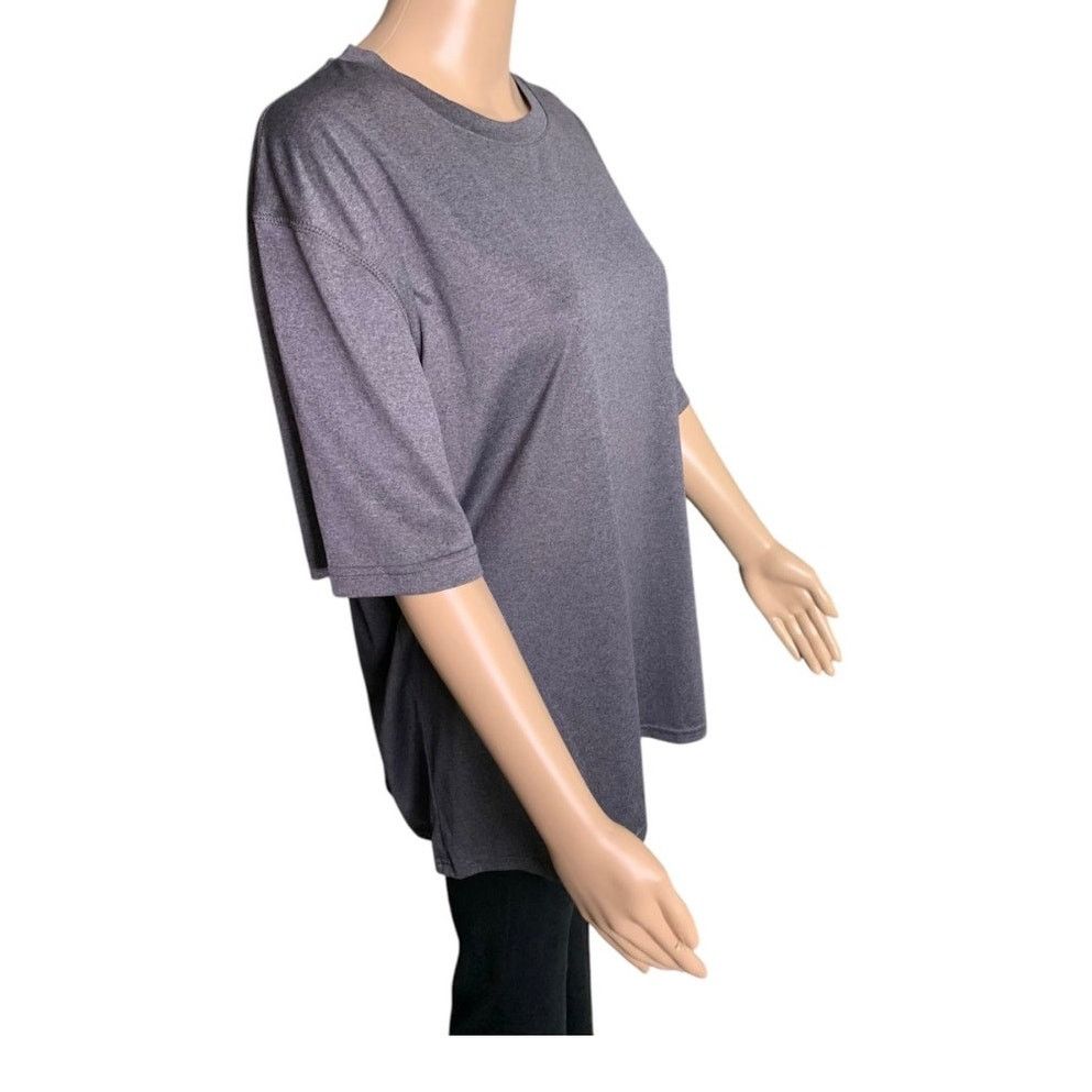 Reebok Reebok Women's Size Large Soft Shirt Logo Short Sleeve Crew Size L / US 10 / IT 46 - 2 Thumbnail