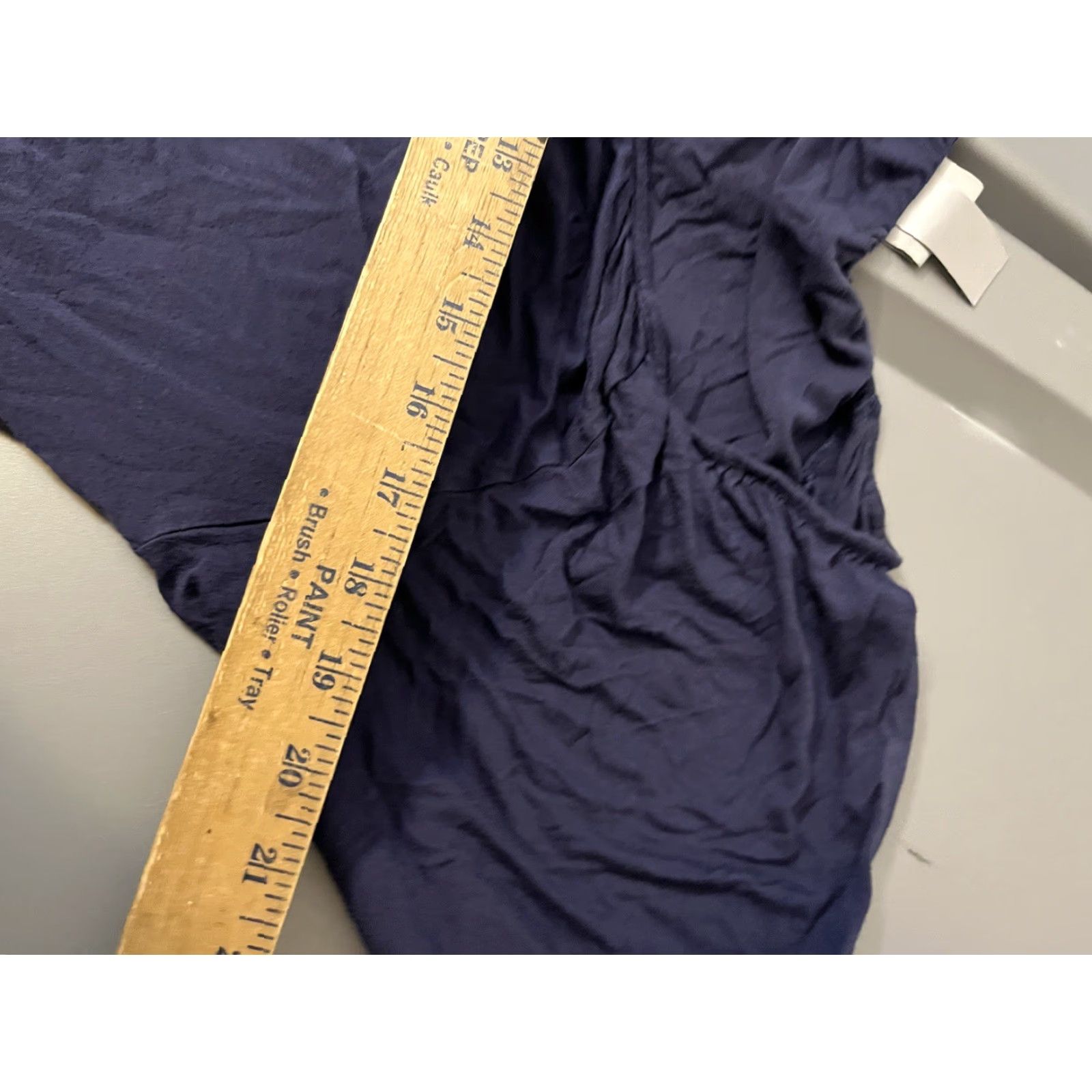 H&M H&M Navy Blue Solid 3/4 Sleeve V-Neck Women's Blouse US Medium Size M / US 6-8 / IT 42-44 - 5 Thumbnail