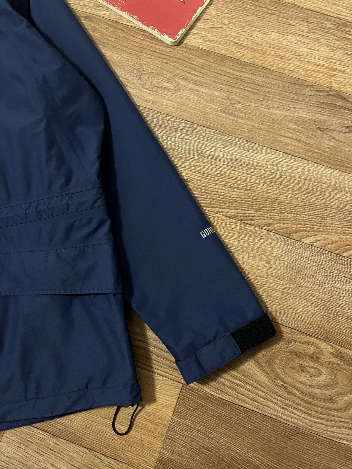 The North Face Vintage The North Face Gore-Tex Mountain Jacket Size US L / EU 52-54 / 3 - 4 Thumbnail