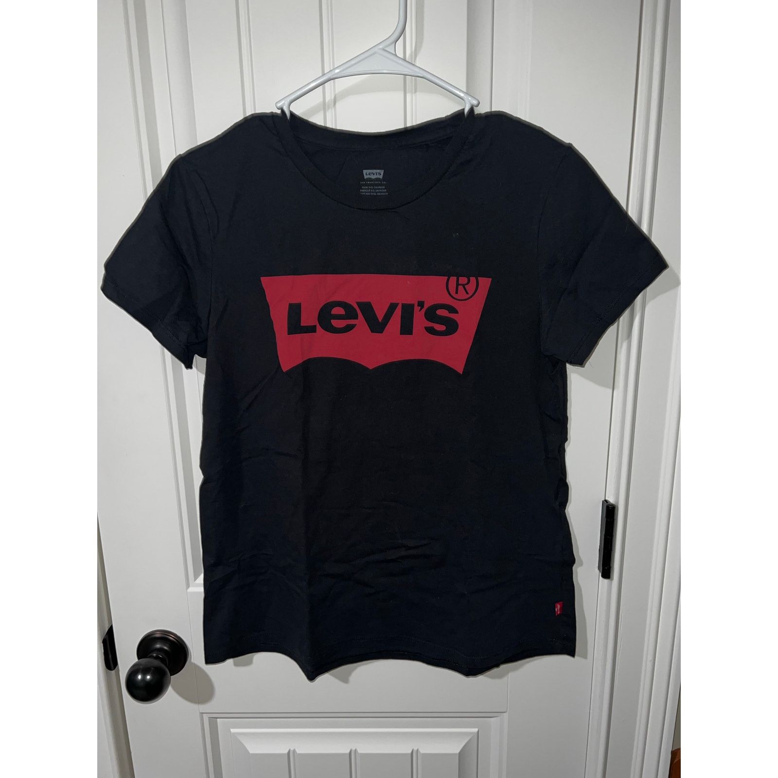 Levi's iconic Logo Women Perfect Tee-Shirt short sleeve classic Top Size M / US 6-8 / IT 42-44 - 2 Thumbnail